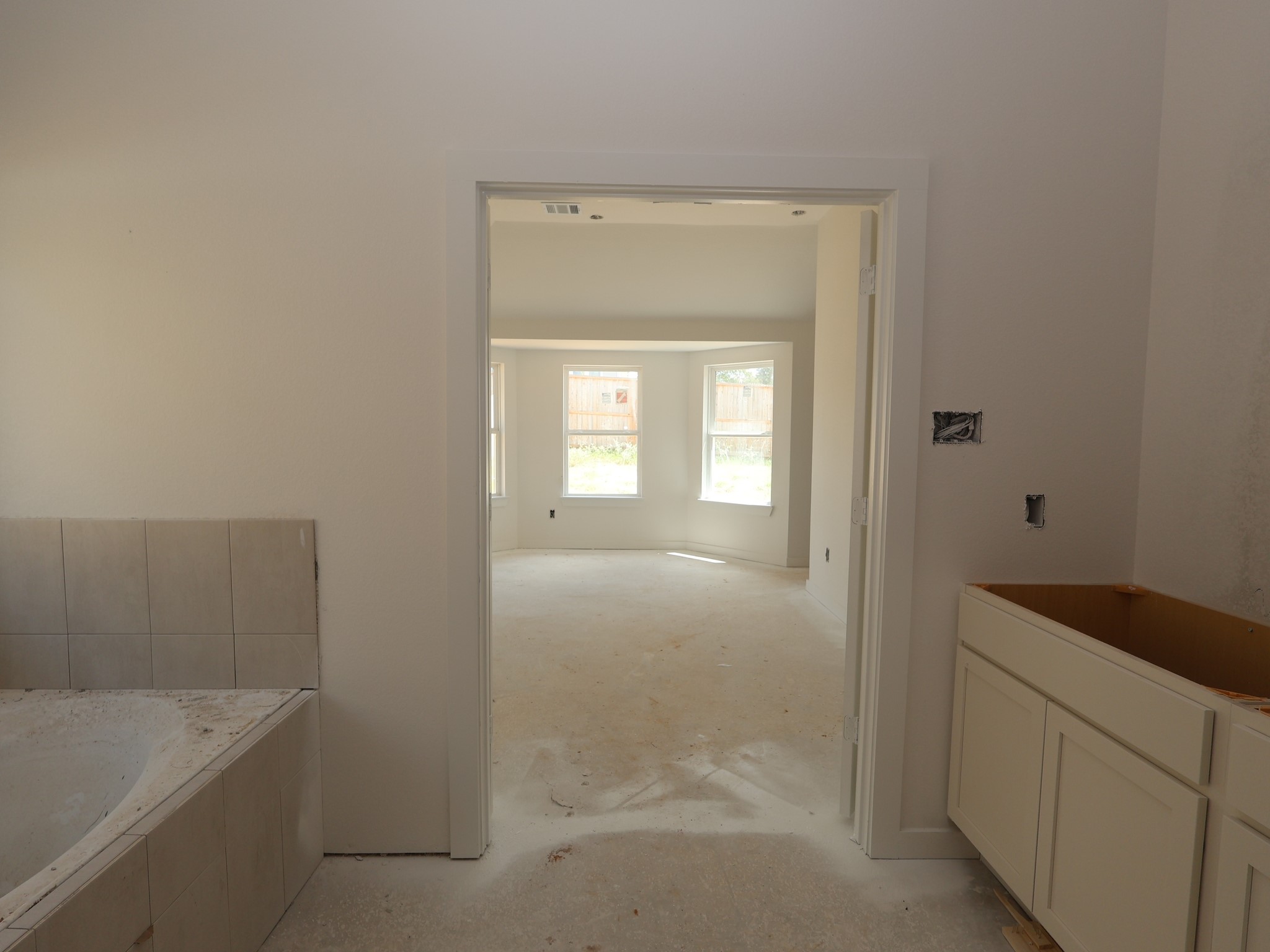 10611 Annex Avenue Property Photo 8