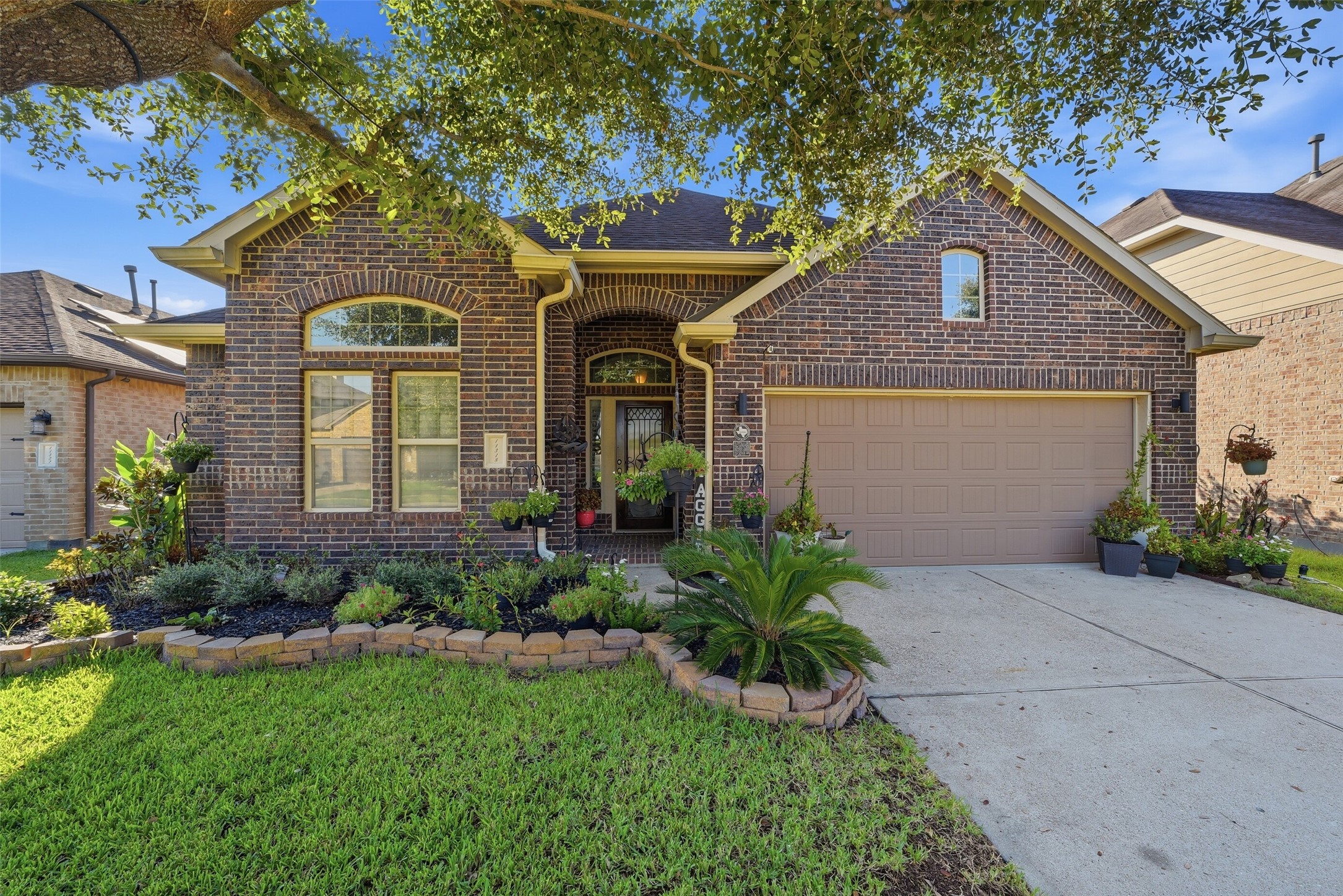 11318 Lantana Reach Drive Property Photo 1