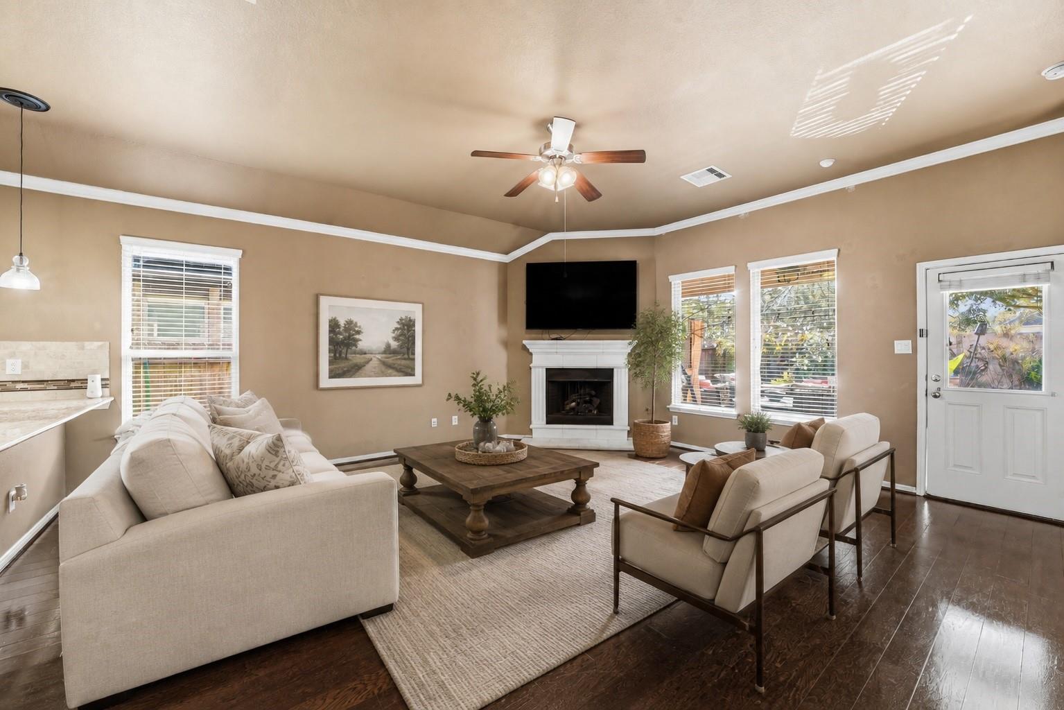 11318 Lantana Reach Drive Property Photo 2