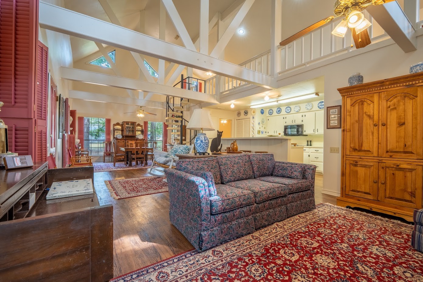 565 Timber Bay Drive Property Photo 17