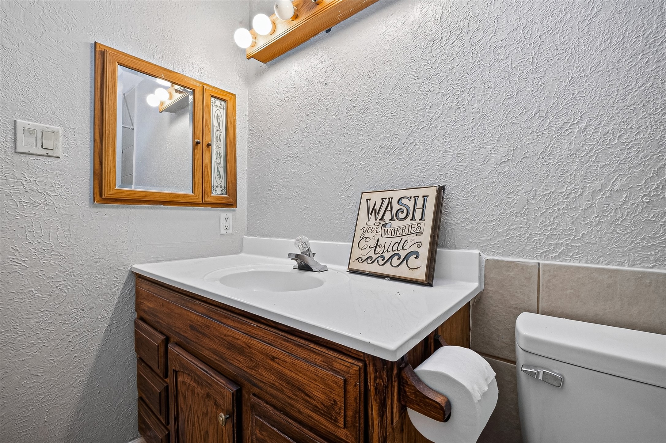 2814 S Bartell Drive 9 Property Photo 20