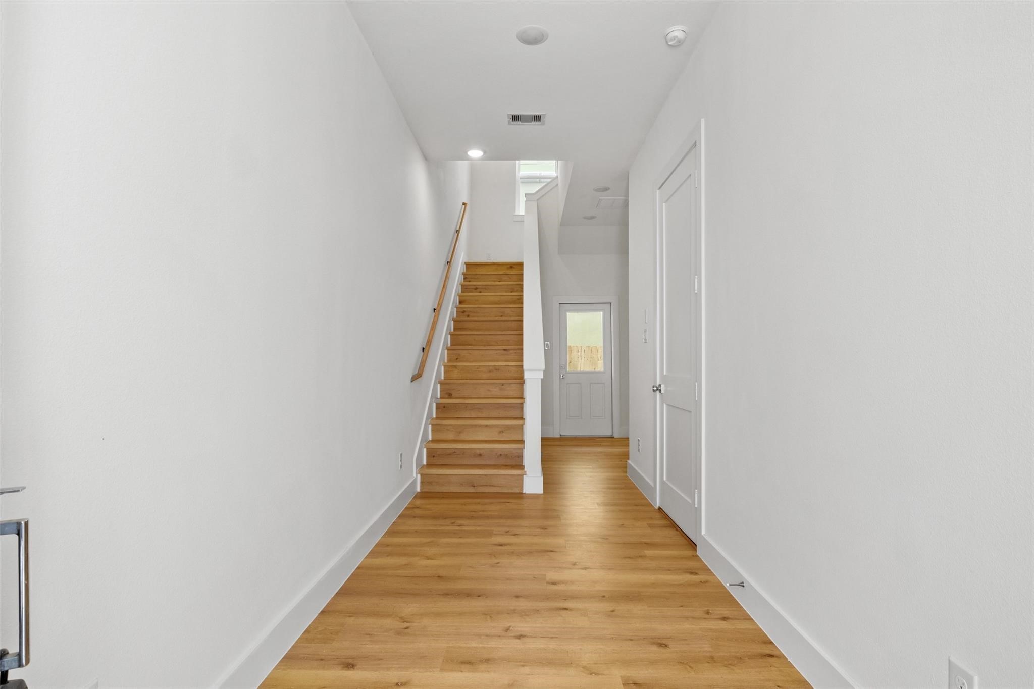 1928 Purswell Road Property Photo 3