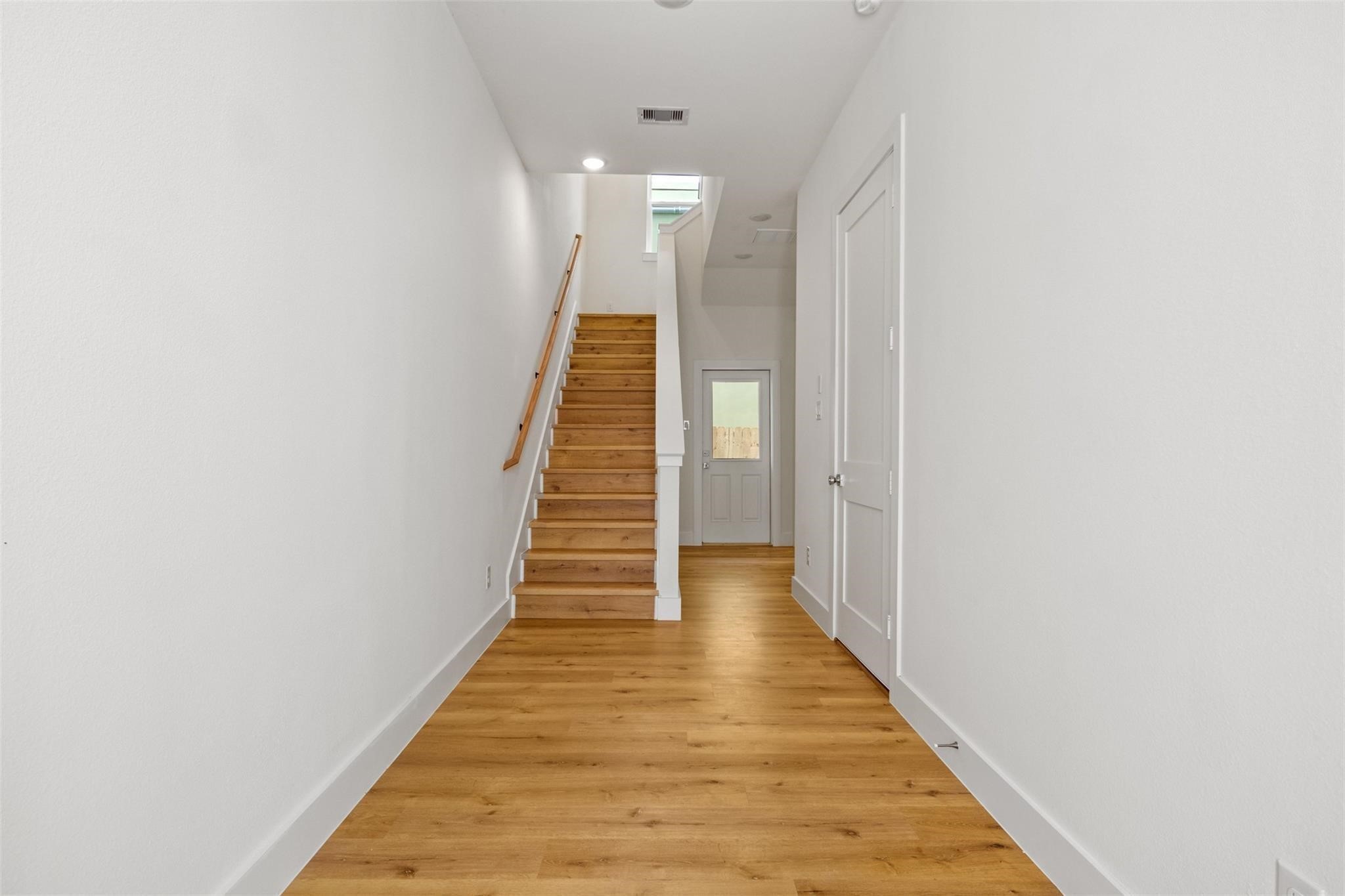 1928 Purswell Road Property Photo 4