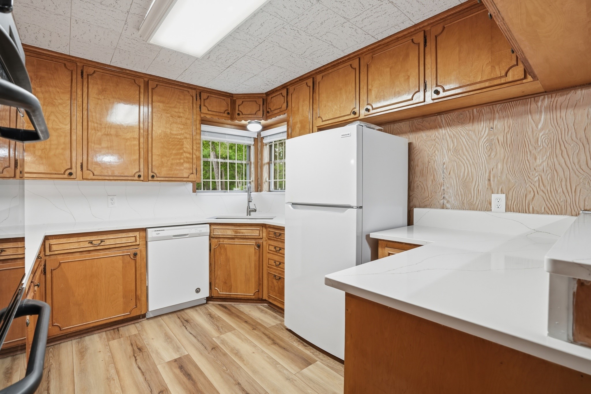 10240 Post Oak Drive Property Photo 17