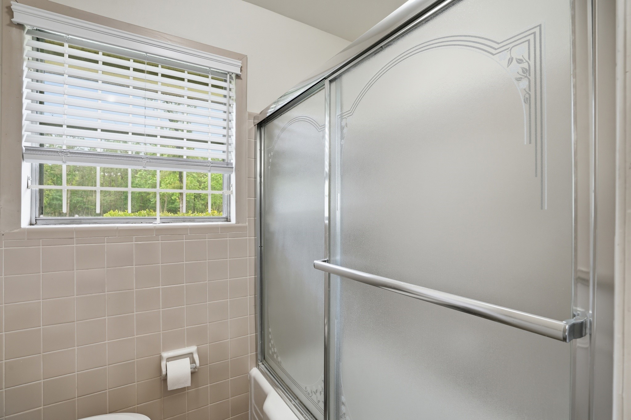10240 Post Oak Drive Property Photo 32