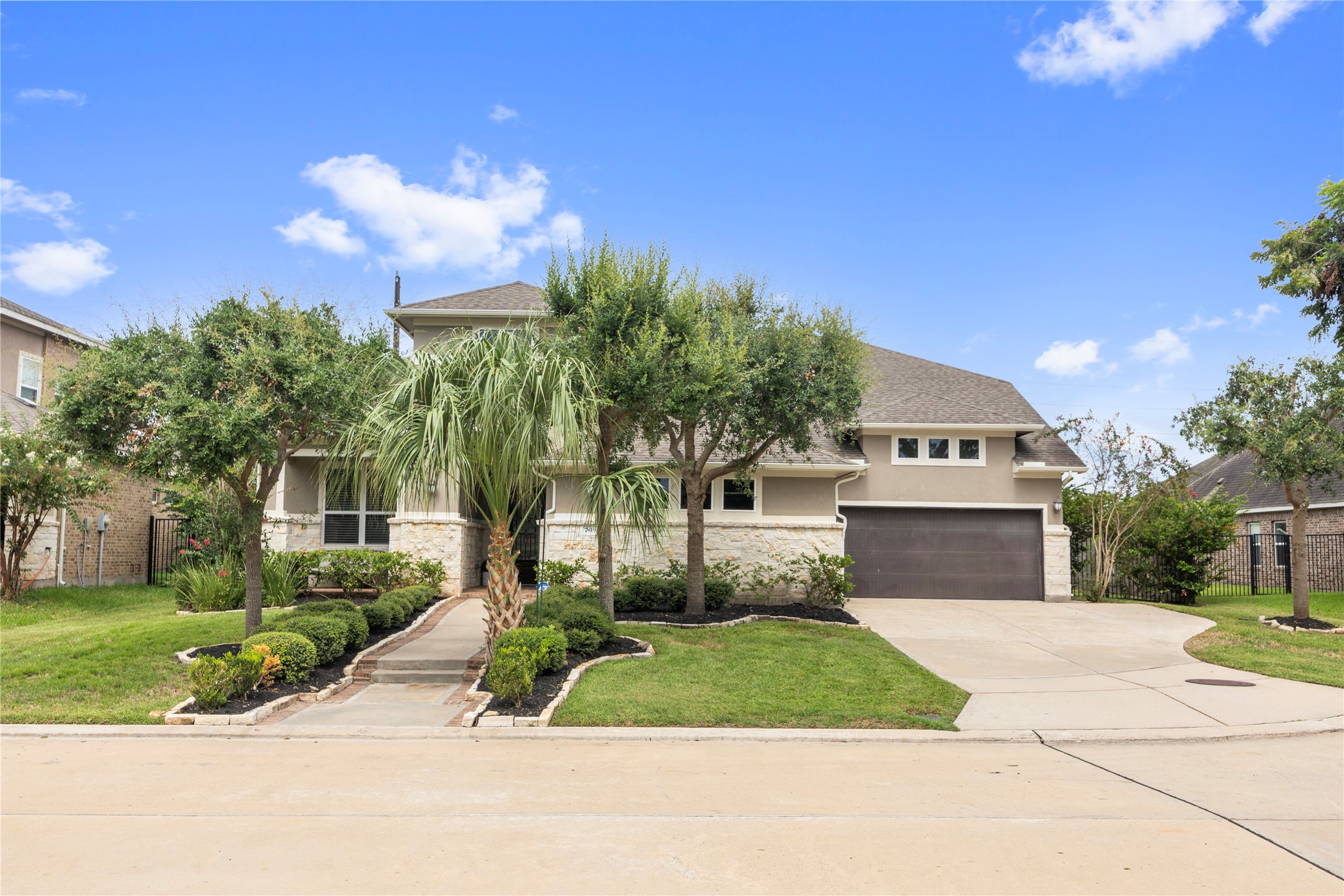 7819 Lost Pecan Way Property Photo 2