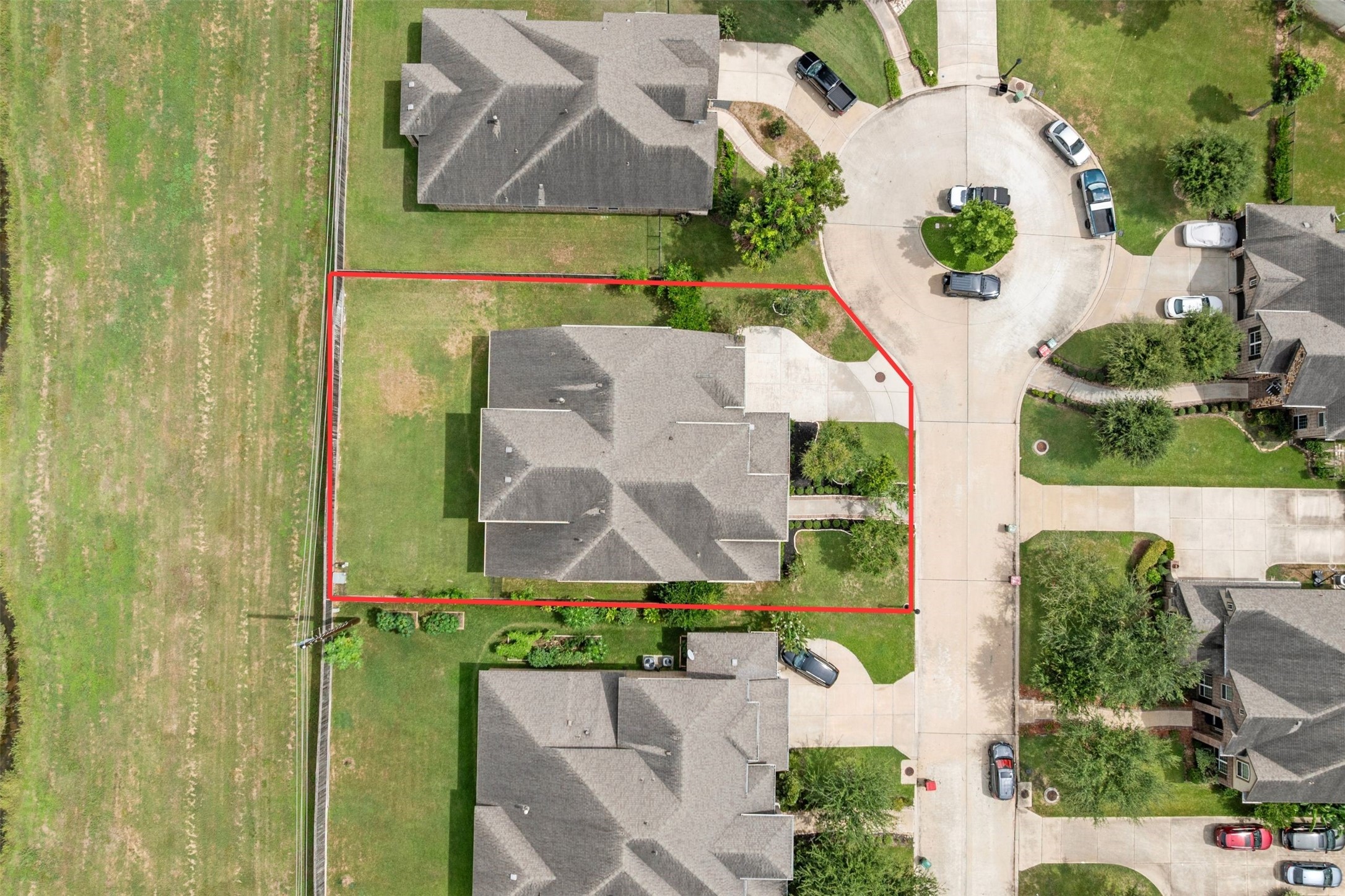 7819 Lost Pecan Way Property Photo 9