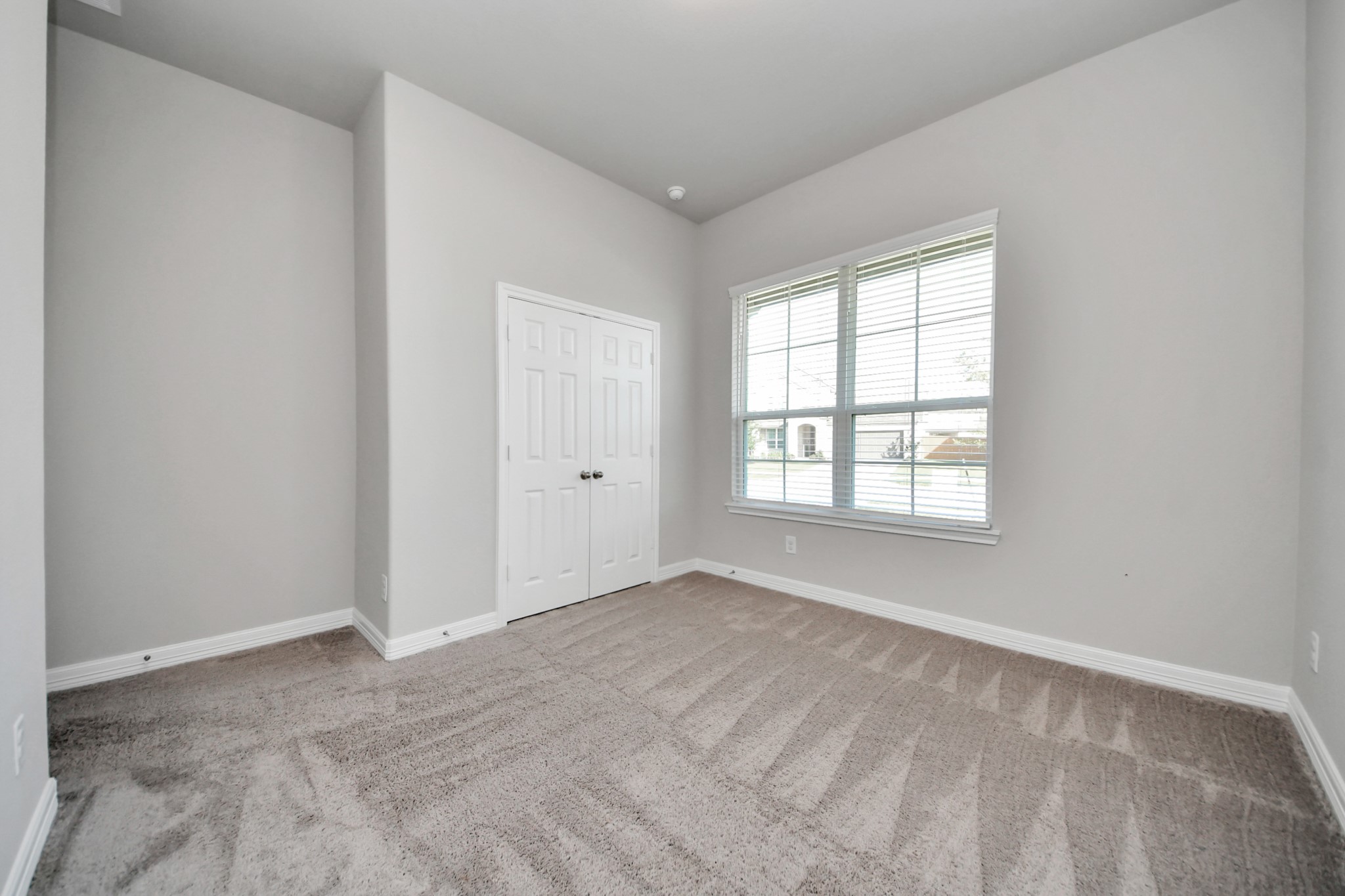 2968 Golden Dust Drive Property Photo 7