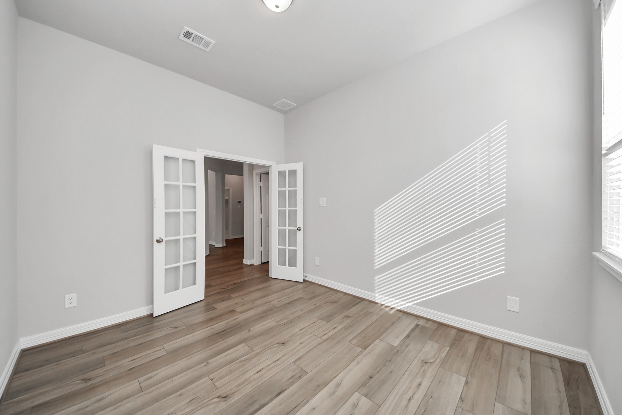 2968 Golden Dust Drive Property Photo 13