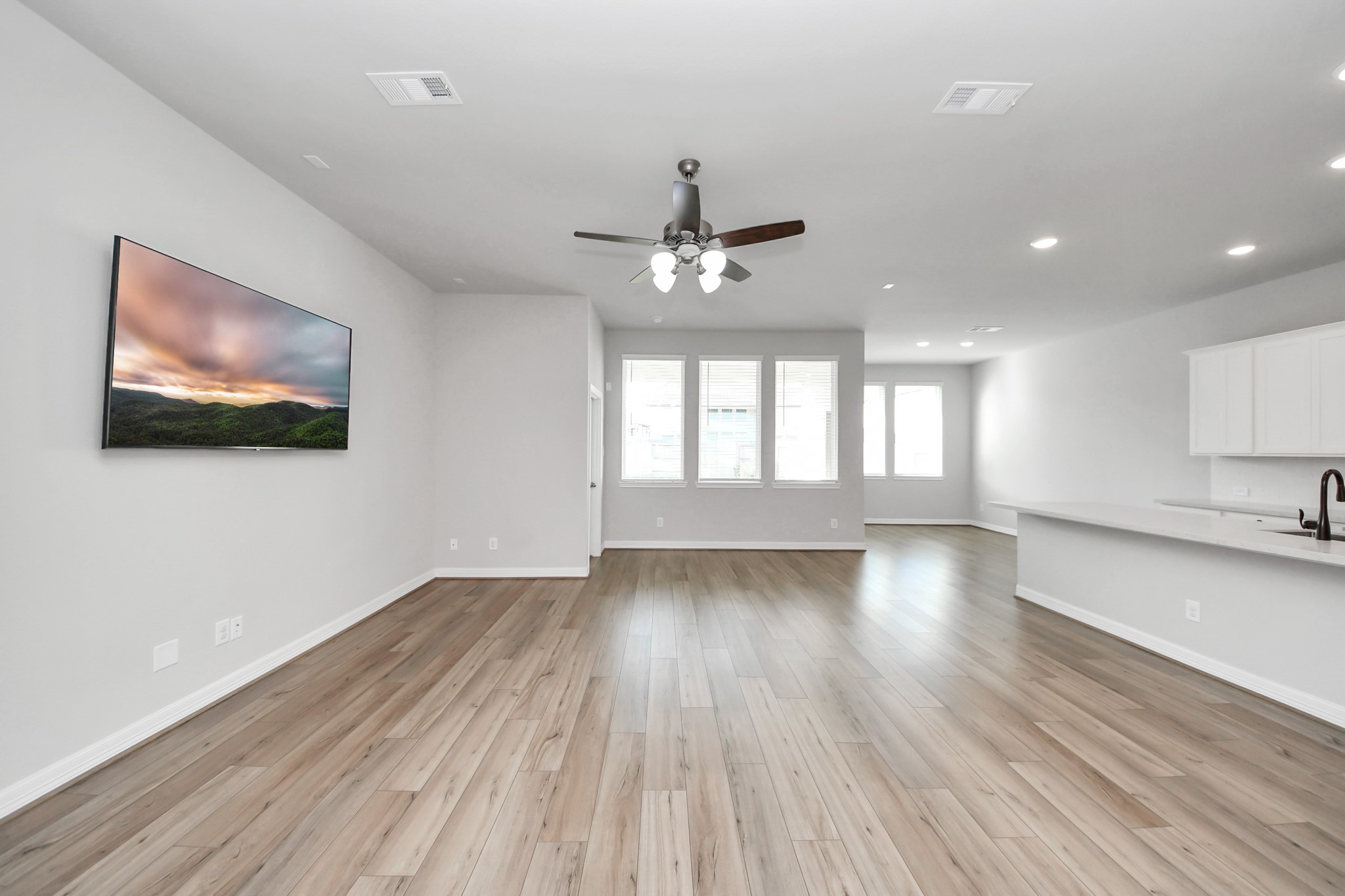 2968 Golden Dust Drive Property Photo 14