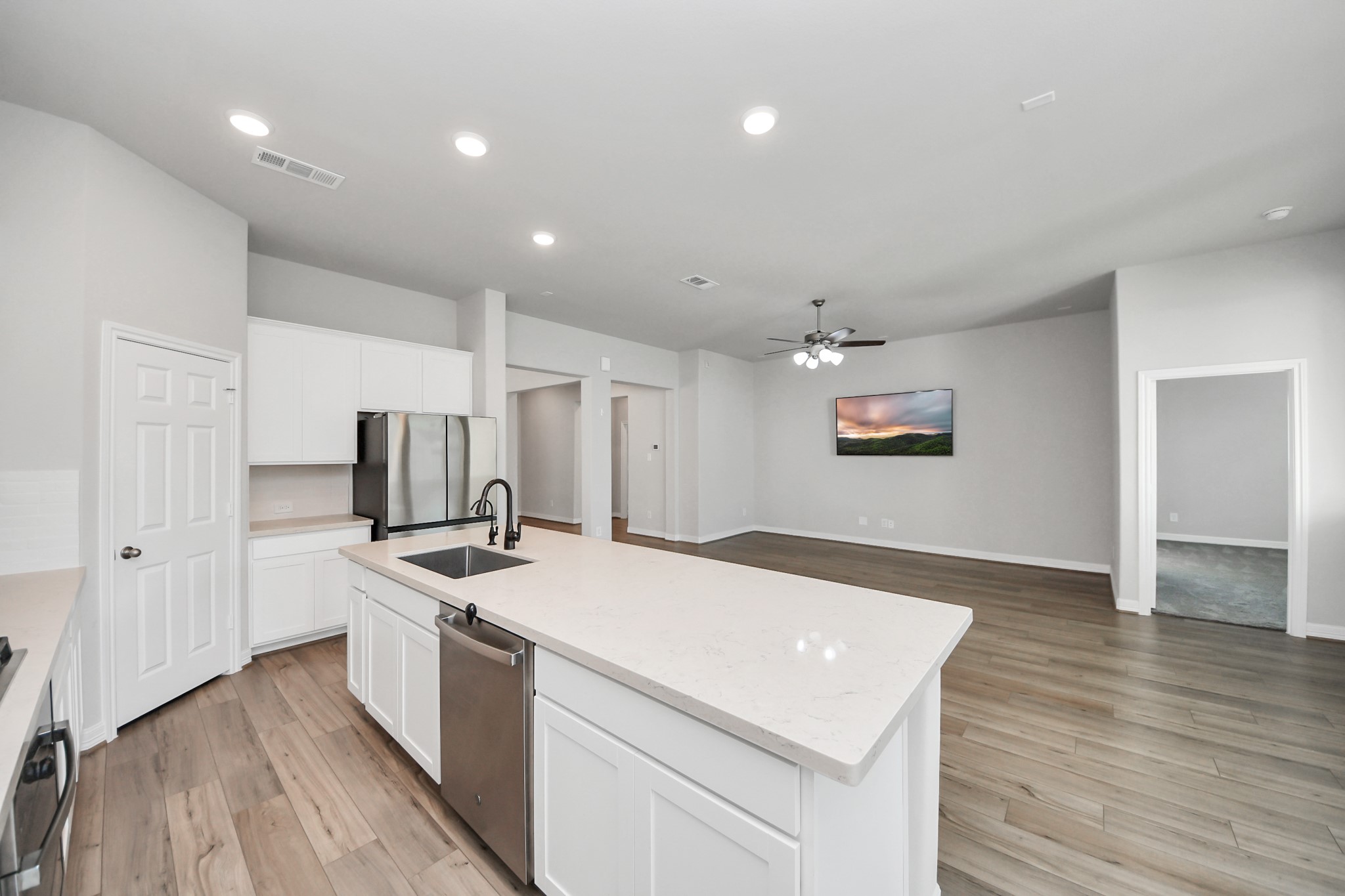 2968 Golden Dust Drive Property Photo 16