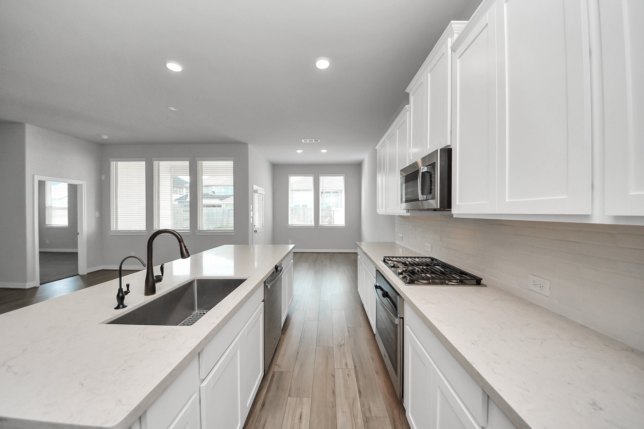 2968 Golden Dust Drive Property Photo 18