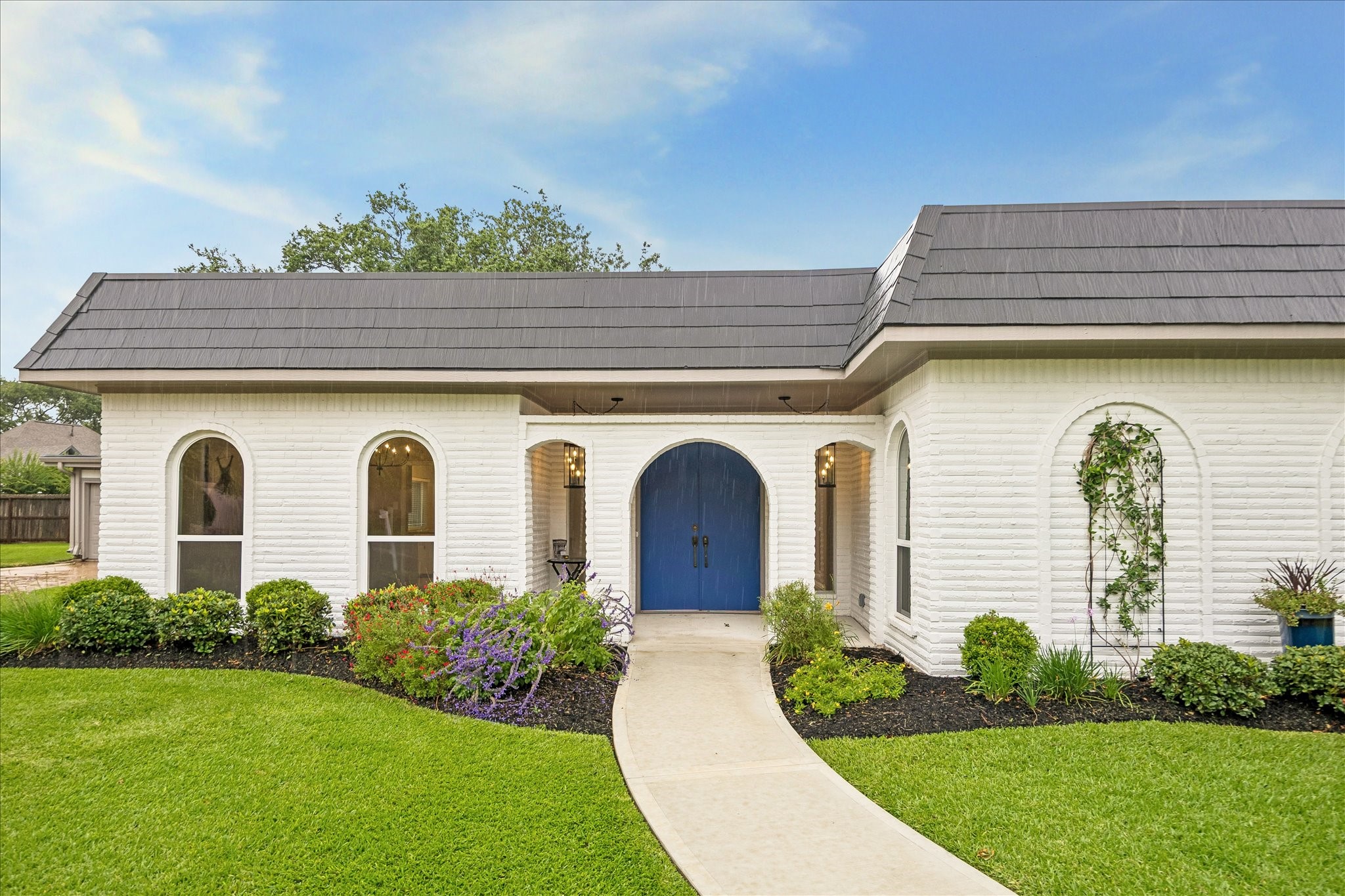 3007 Montford Court Property Photo 1