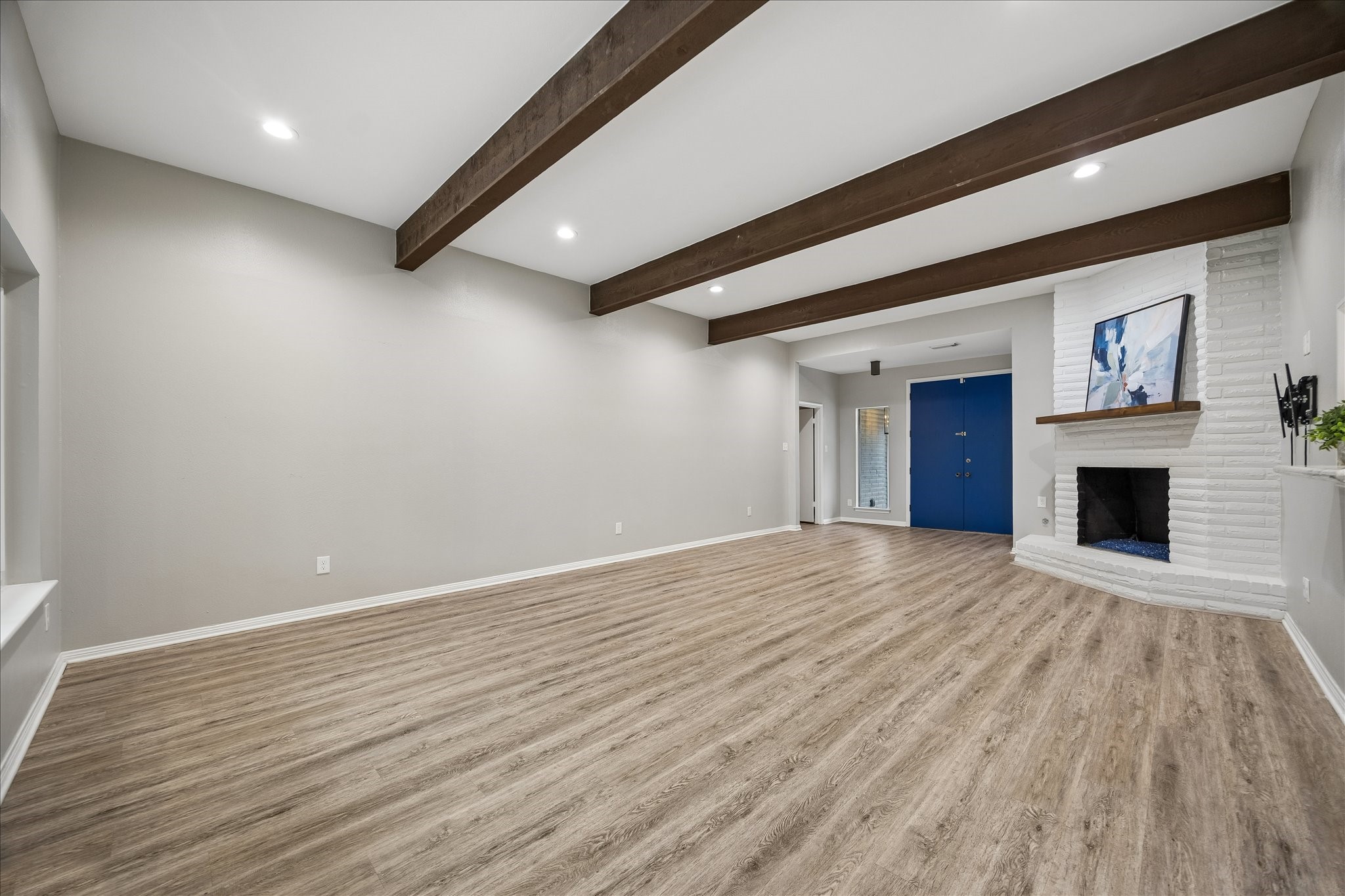 3007 Montford Court Property Photo 6