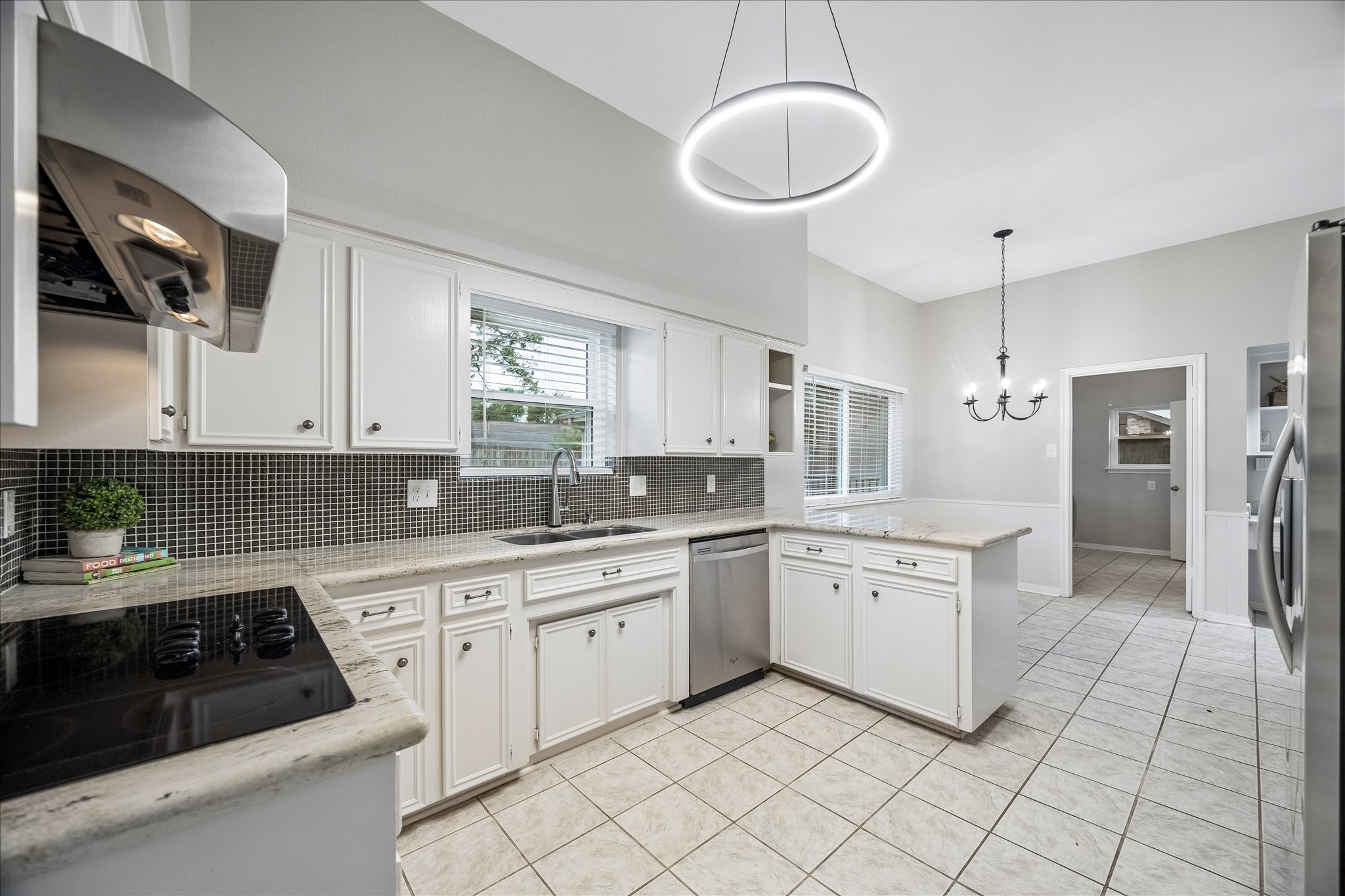 3007 Montford Court Property Photo 12