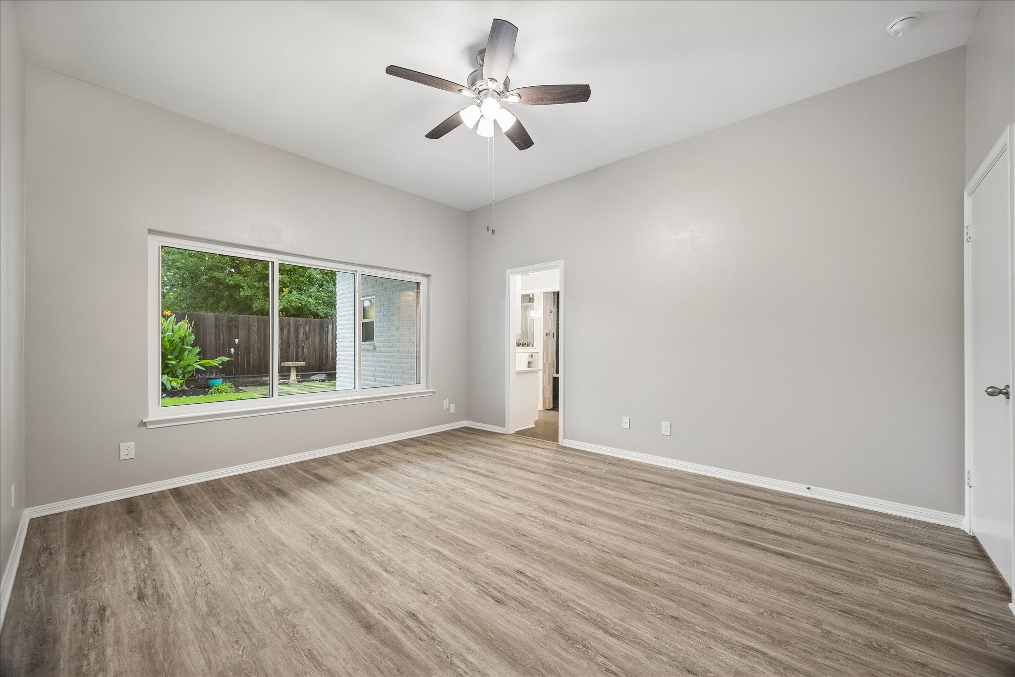 3007 Montford Court Property Photo 16