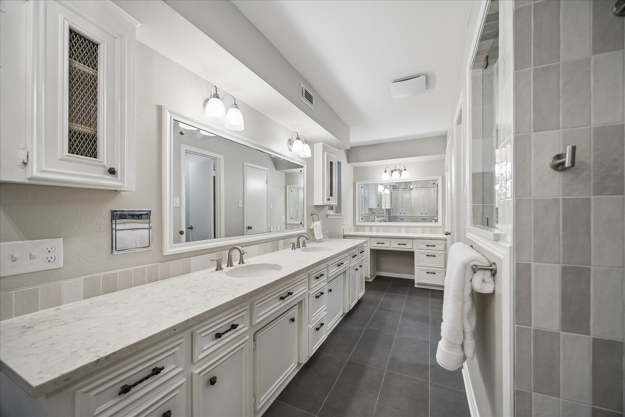3007 Montford Court Property Photo 18