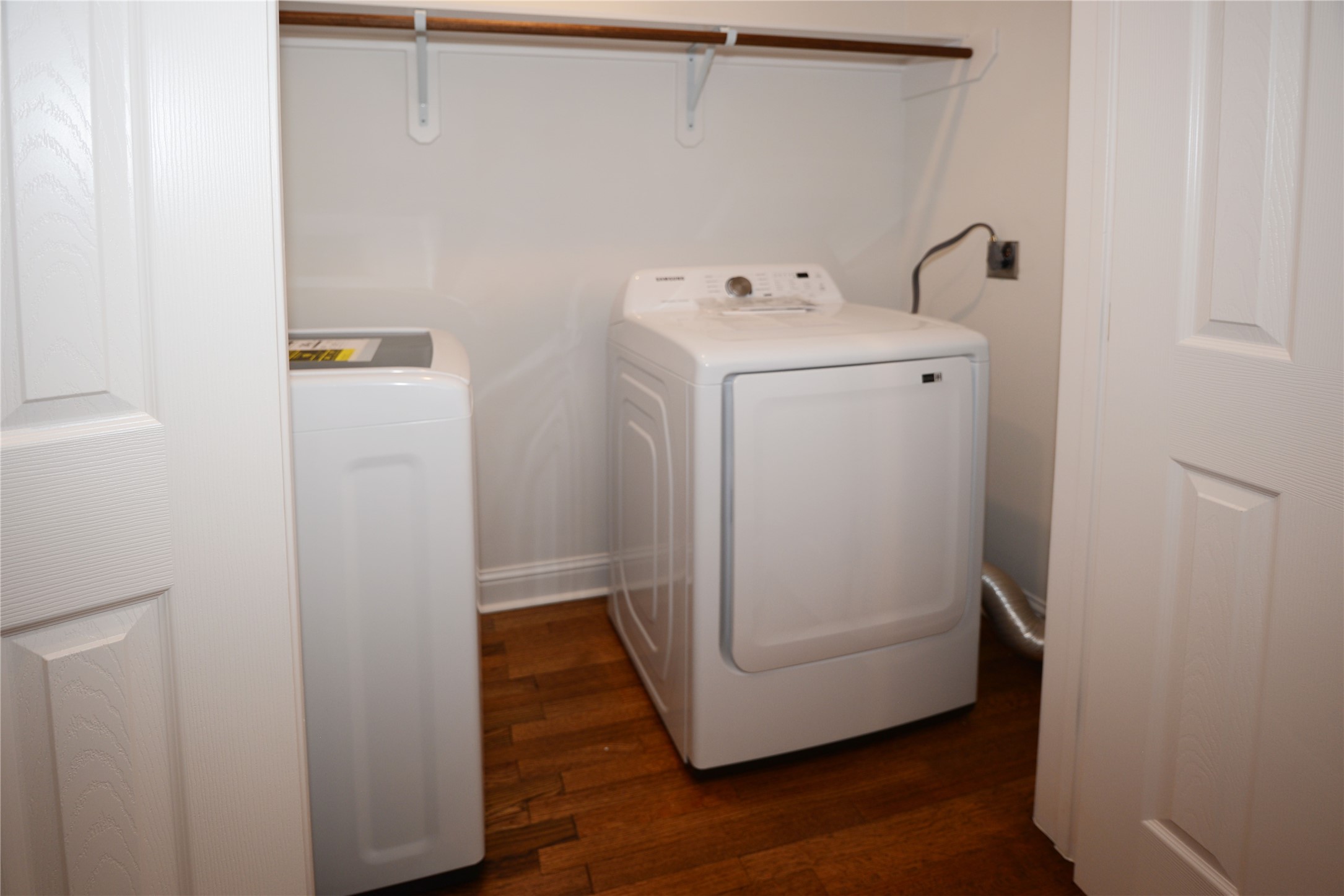 8006 Richmond Avenue Property Photo 21