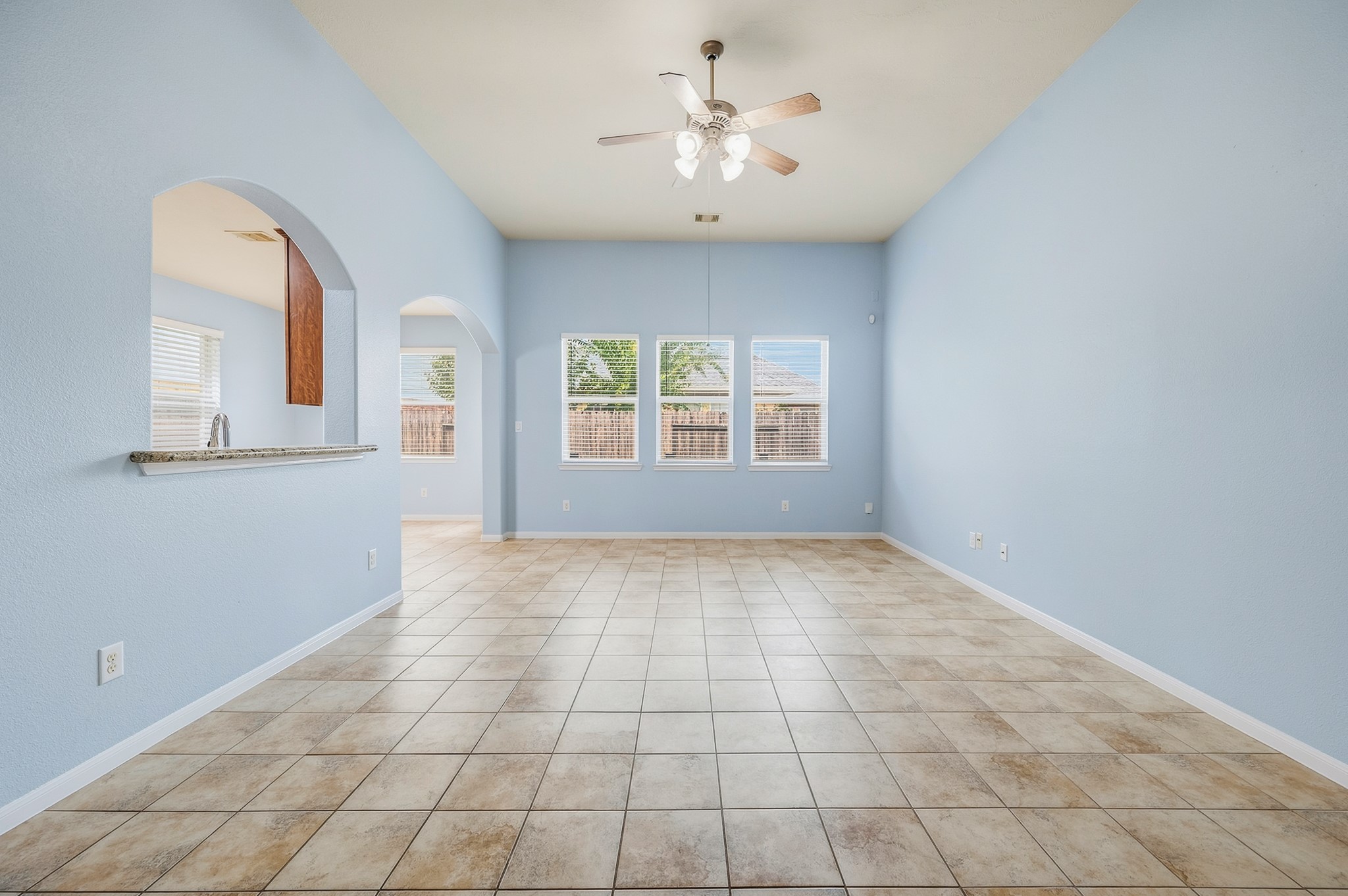 8922 Cedar Mound Lane Property Photo 7