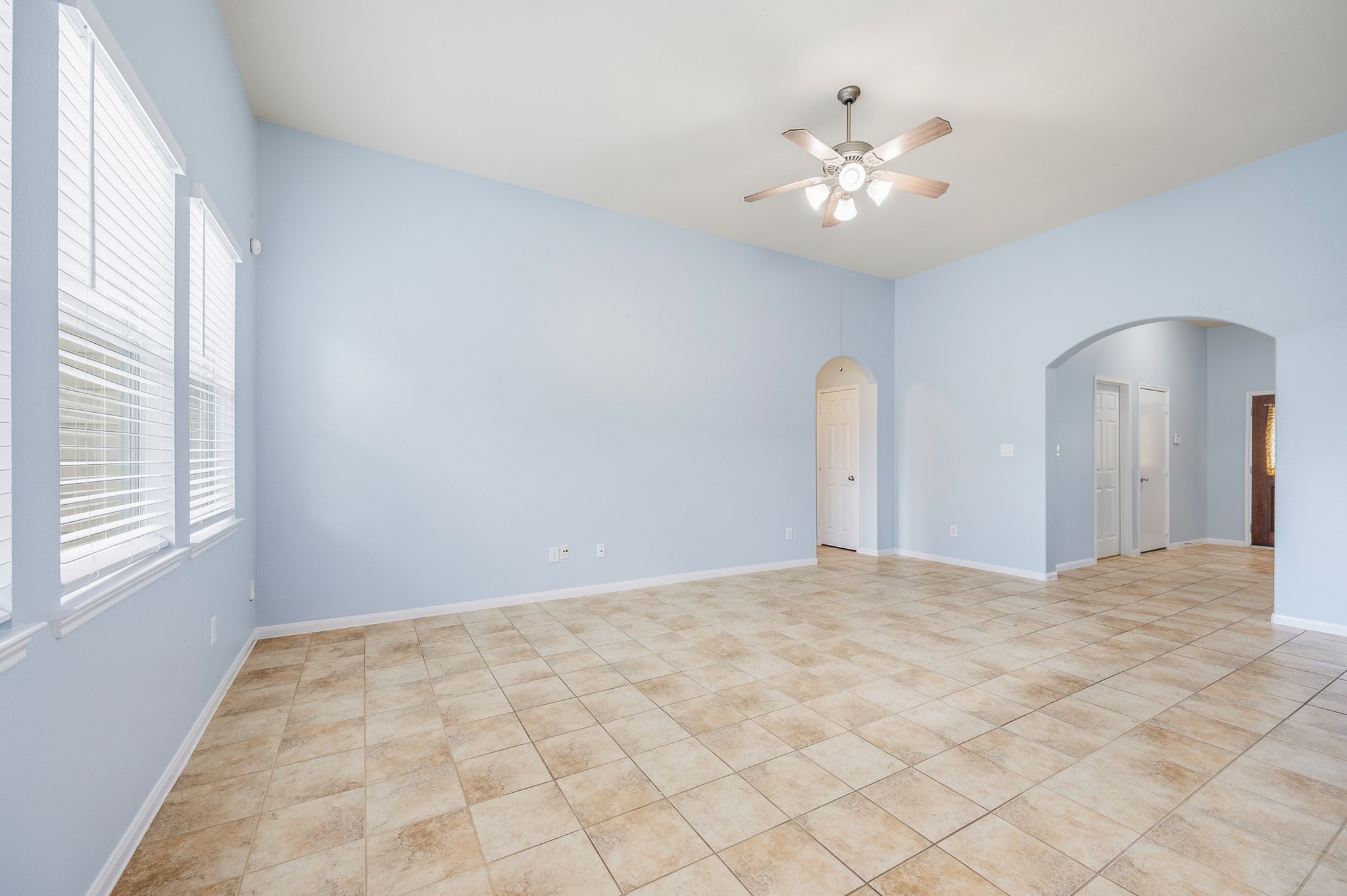 8922 Cedar Mound Lane Property Photo 10