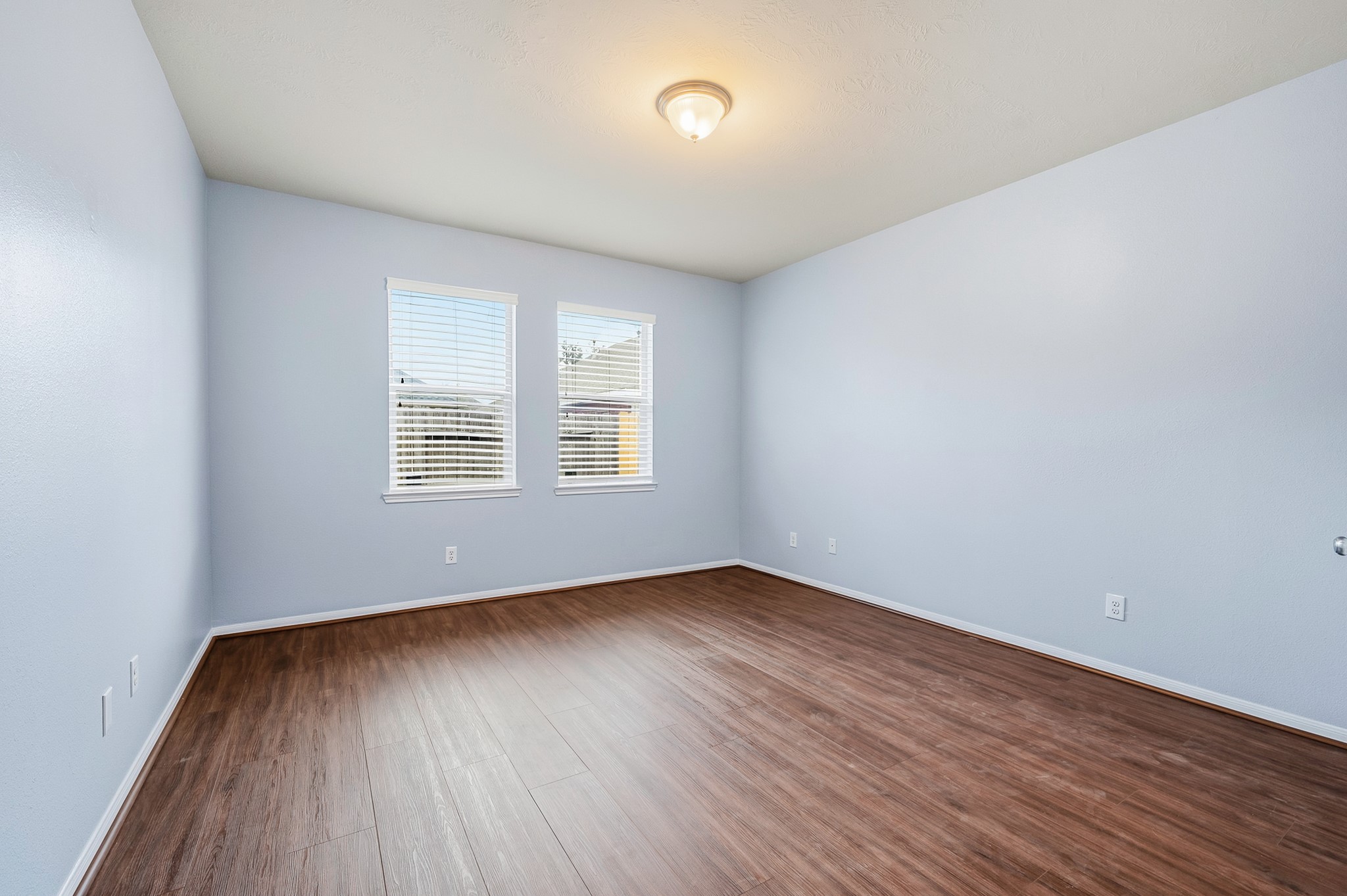 8922 Cedar Mound Lane Property Photo 18