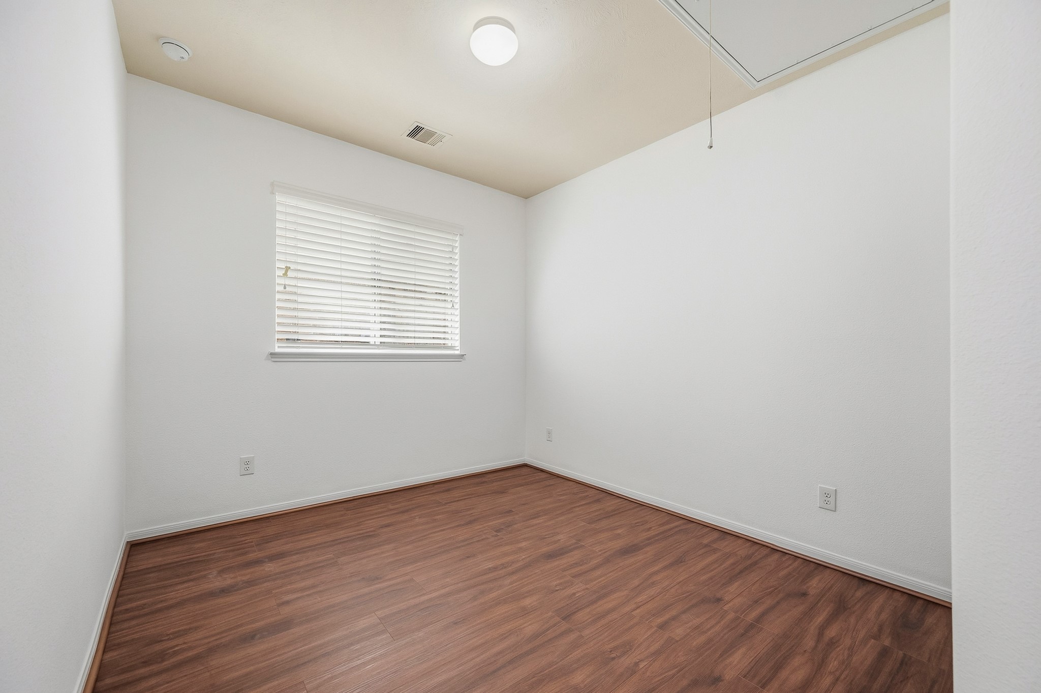 8922 Cedar Mound Lane Property Photo 26