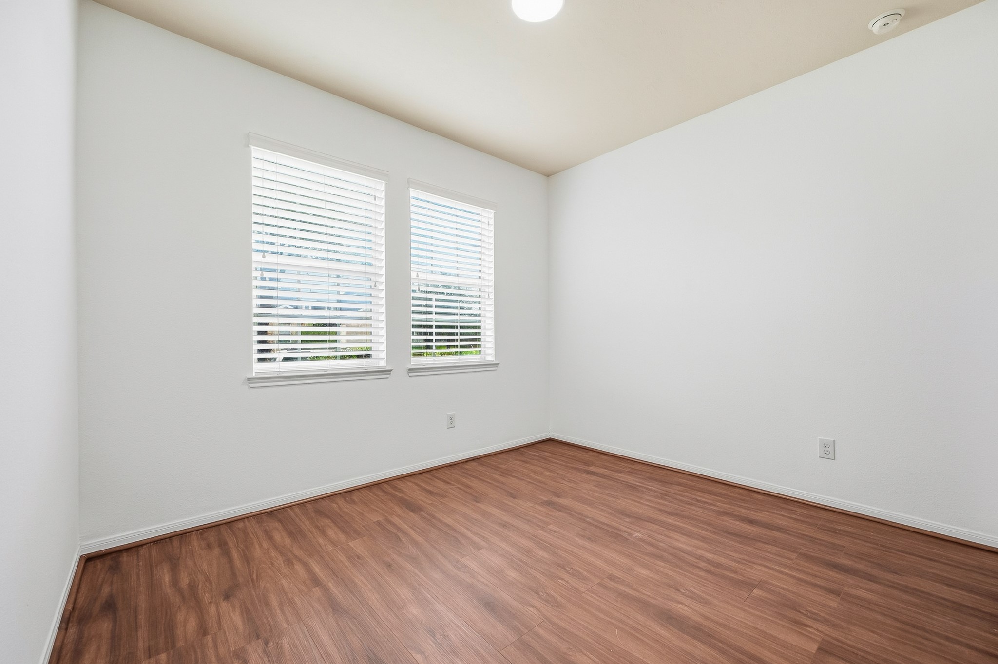 8922 Cedar Mound Lane Property Photo 30