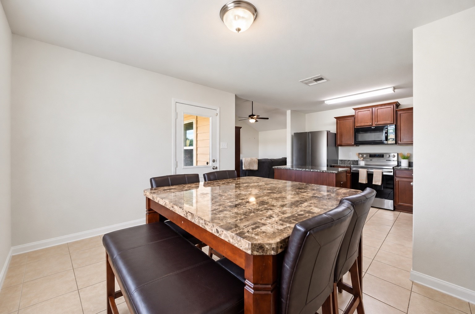 5123 Breezy Parke Lane Property Photo 8