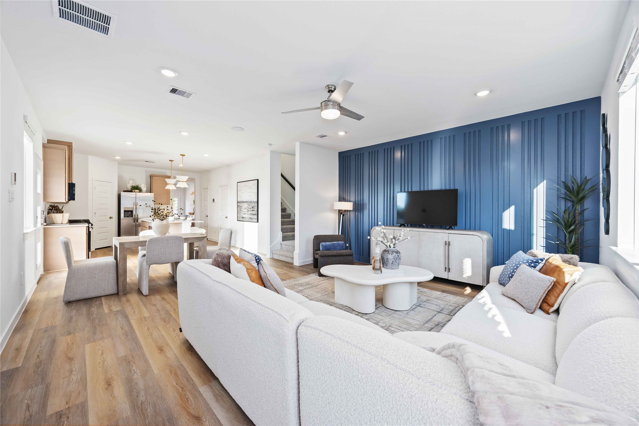 1069 Wheatley Oak Lane Property Photo 1