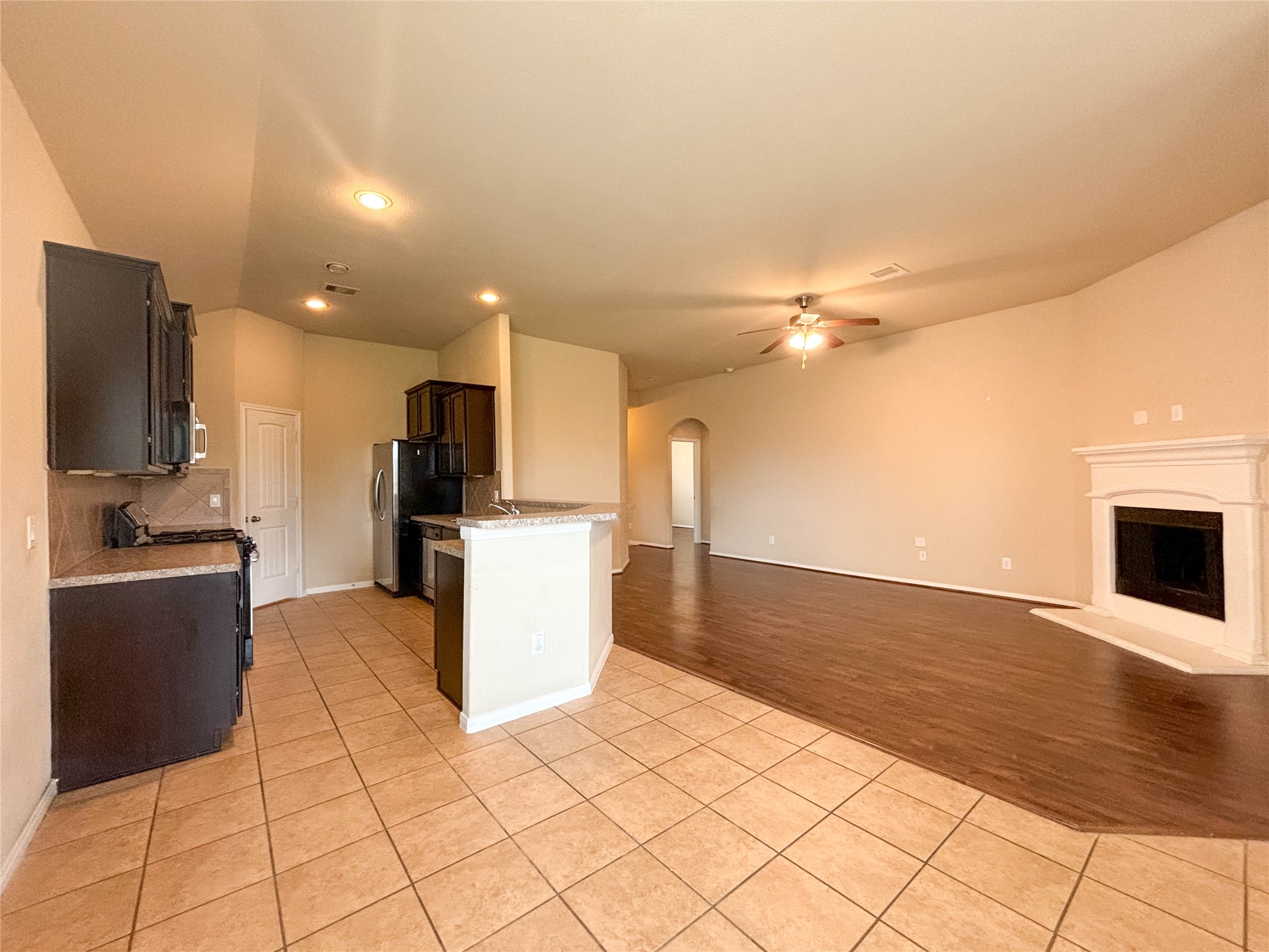 3407 Daniel Falls Lane Property Photo 6
