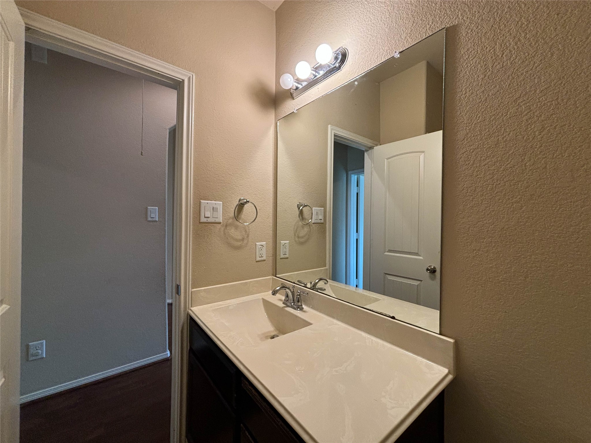 3407 Daniel Falls Lane Property Photo 13