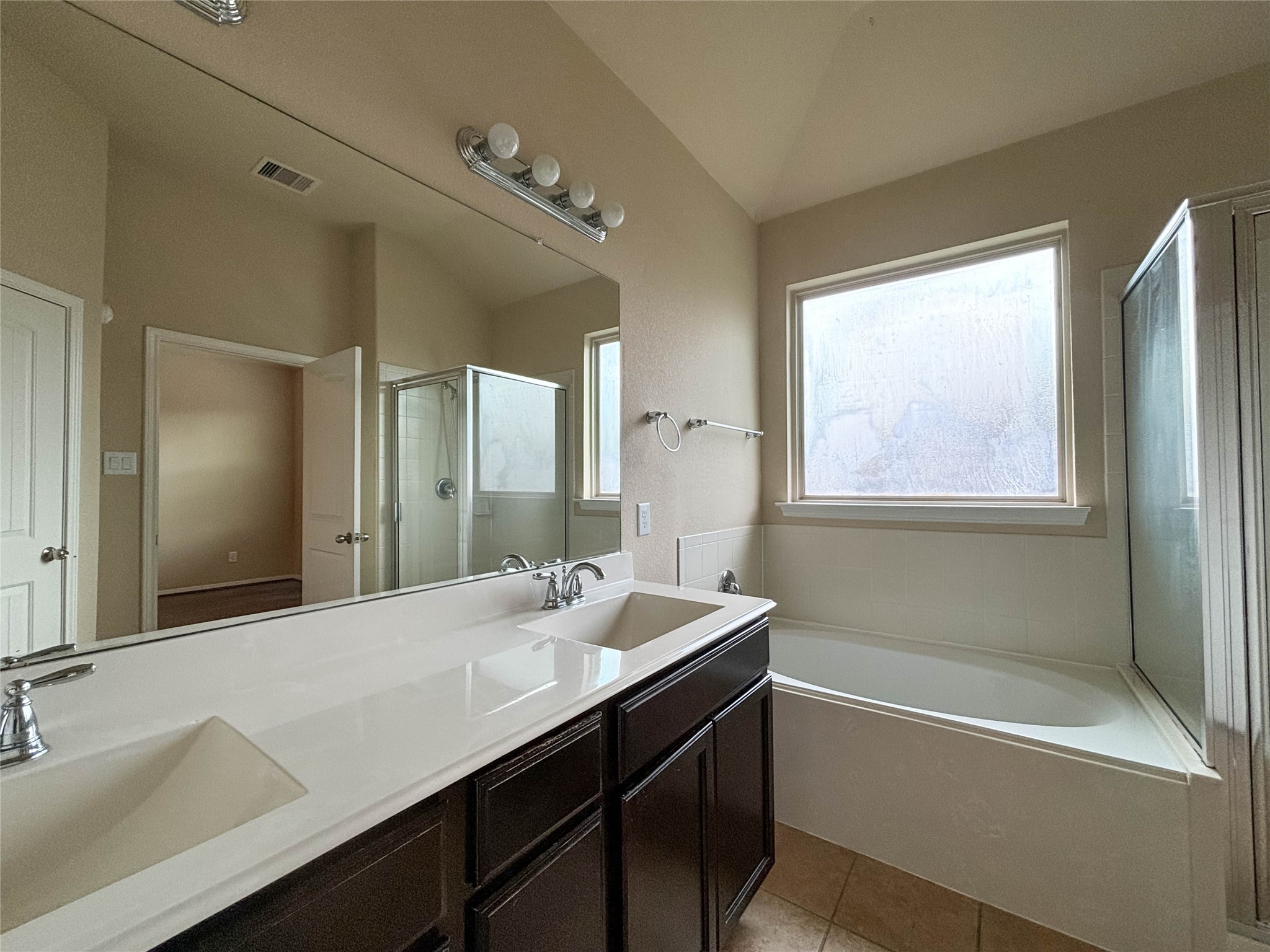 3407 Daniel Falls Lane Property Photo 20
