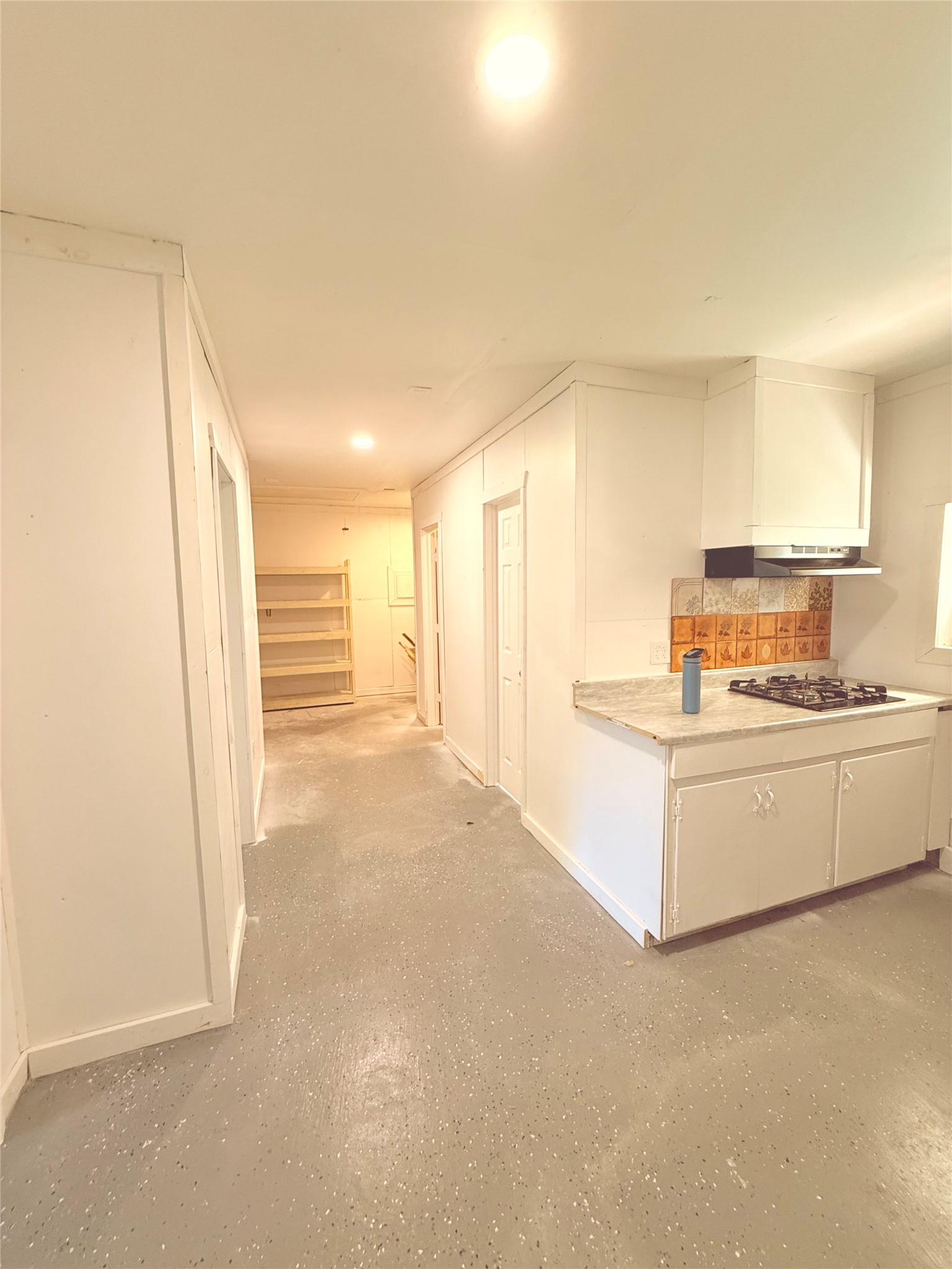 315 E Florida Avenue Property Photo 15