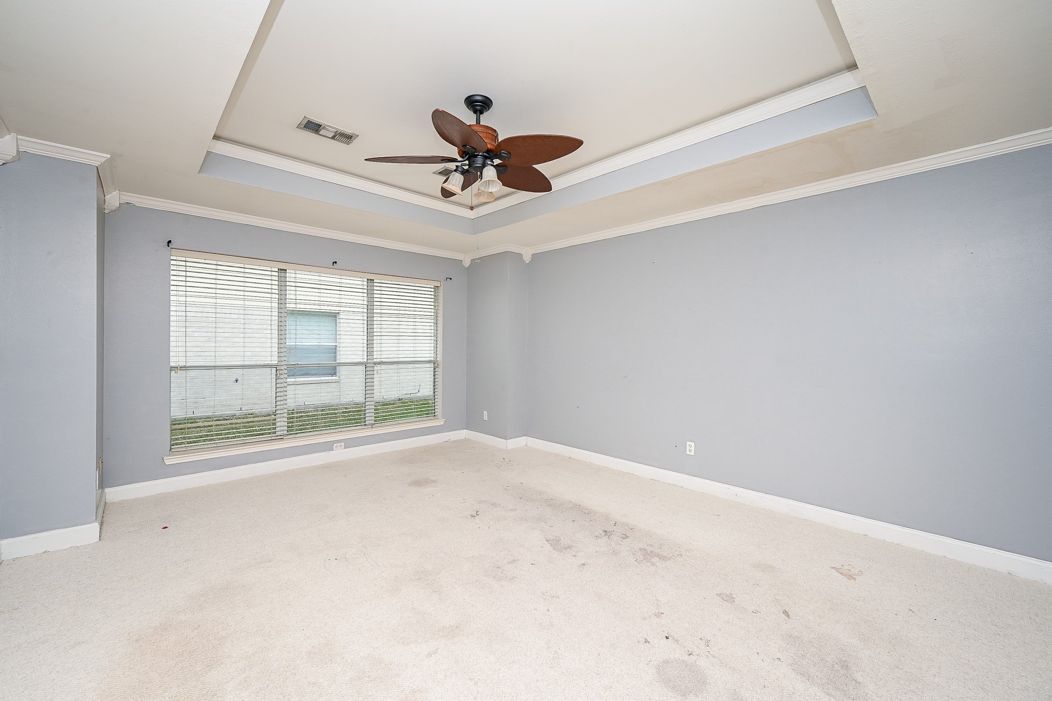 2119 Laurel Arbor Drive Property Photo 8