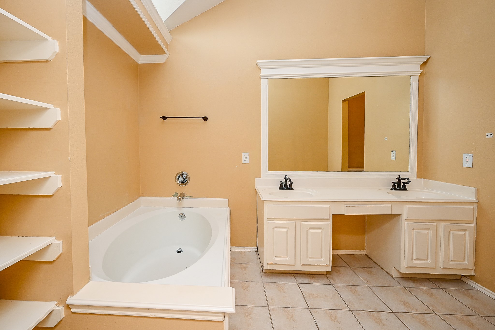 2119 Laurel Arbor Drive Property Photo 22