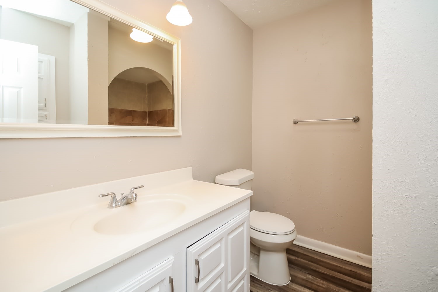 16835 Grampin Drive Property Photo 12