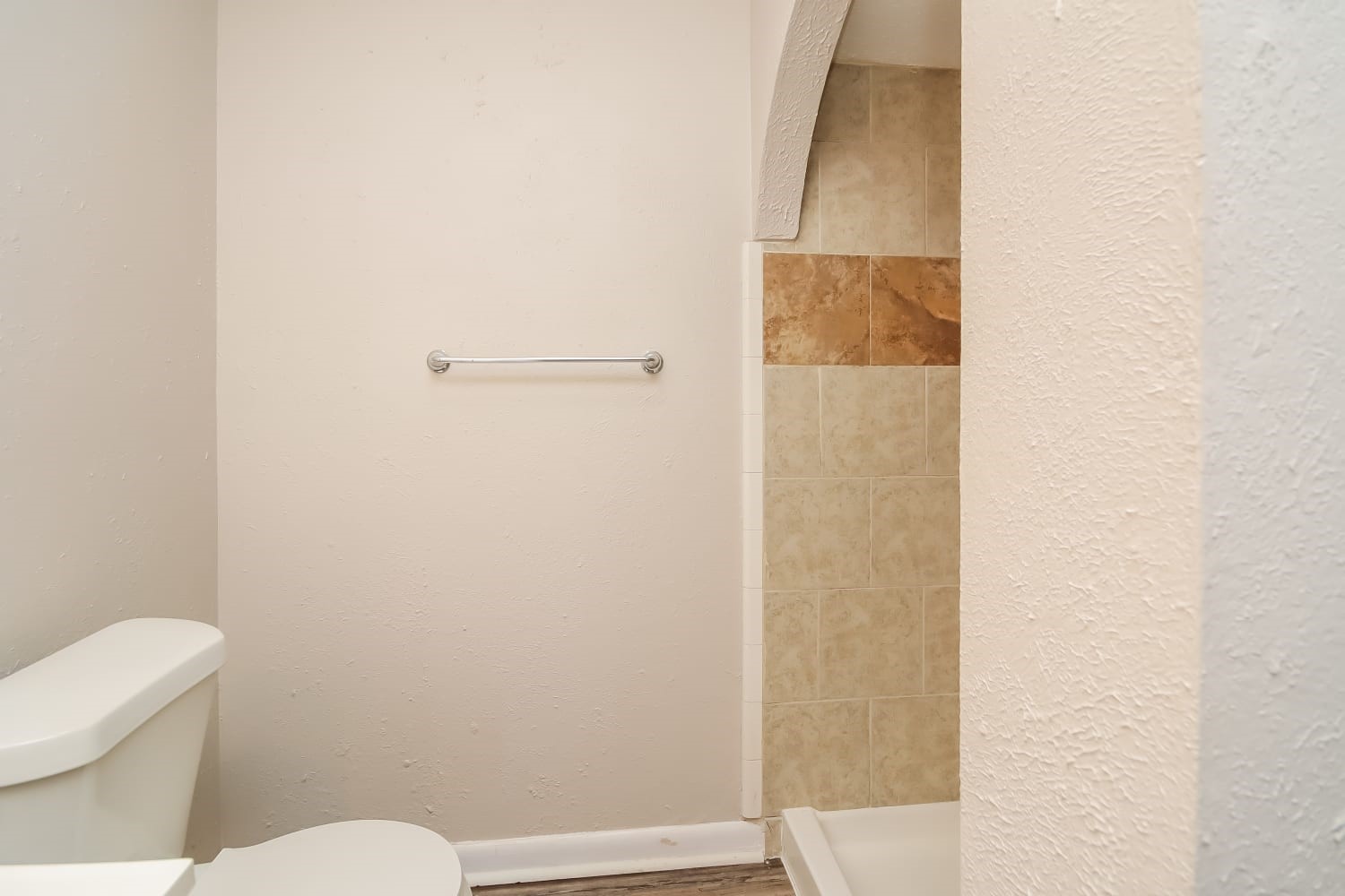 16835 Grampin Drive Property Photo 13