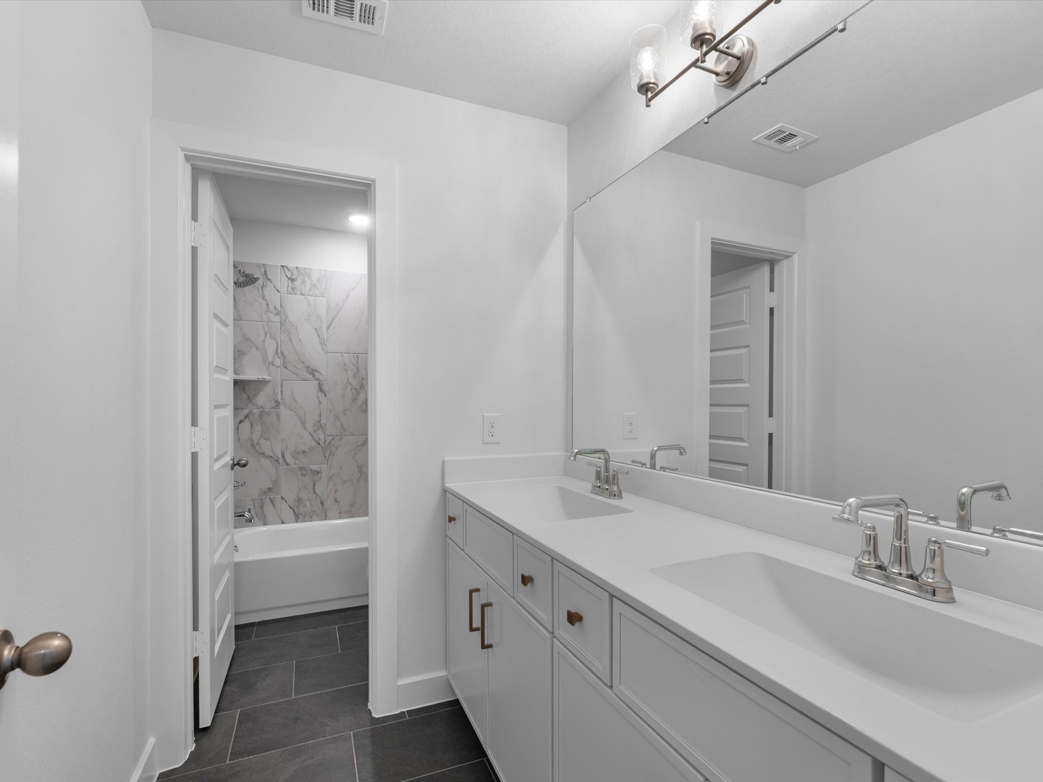 111 Candlelight Ridge Court Property Photo 19