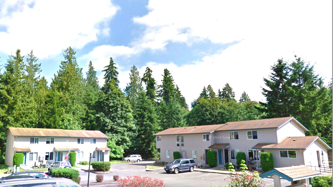 507 102nd Dr Se Property Photo 5