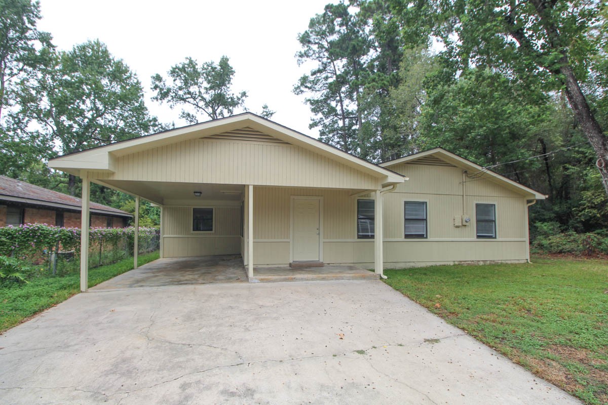 345 Cherokee Lane Property Photo 1