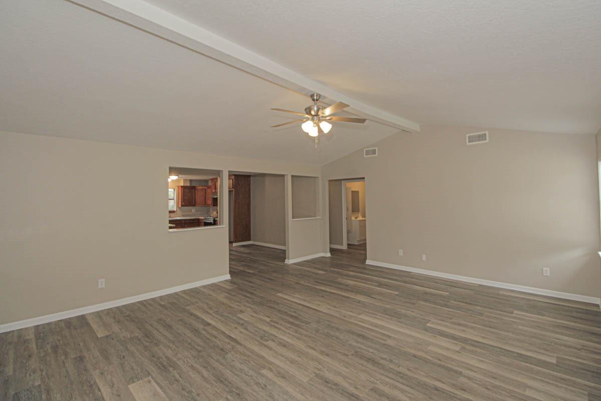 345 Cherokee Lane Property Photo 7