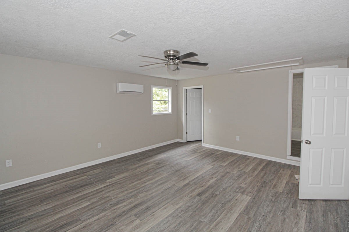 345 Cherokee Lane Property Photo 17
