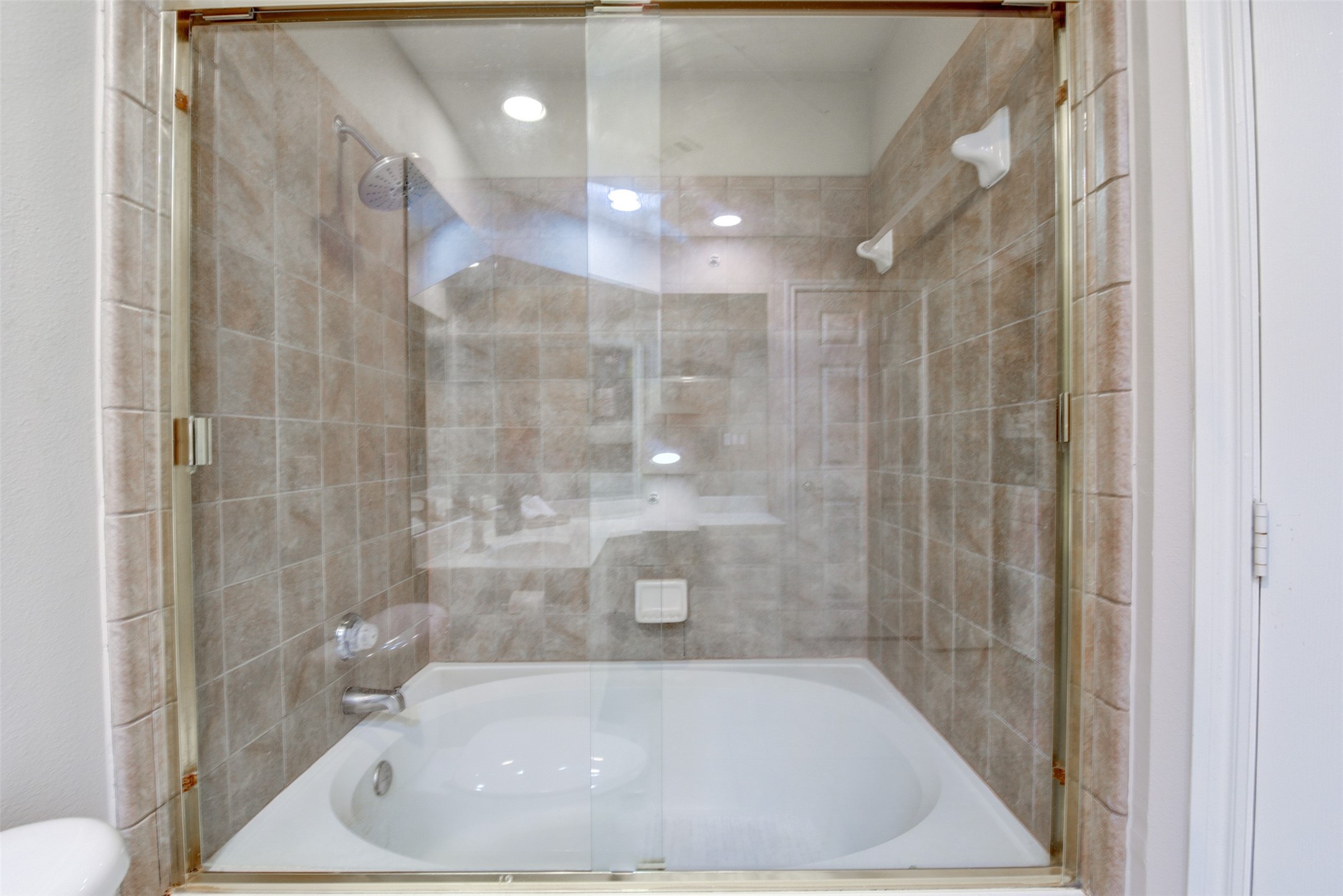 2400 Mccue Road 448 Property Photo 20