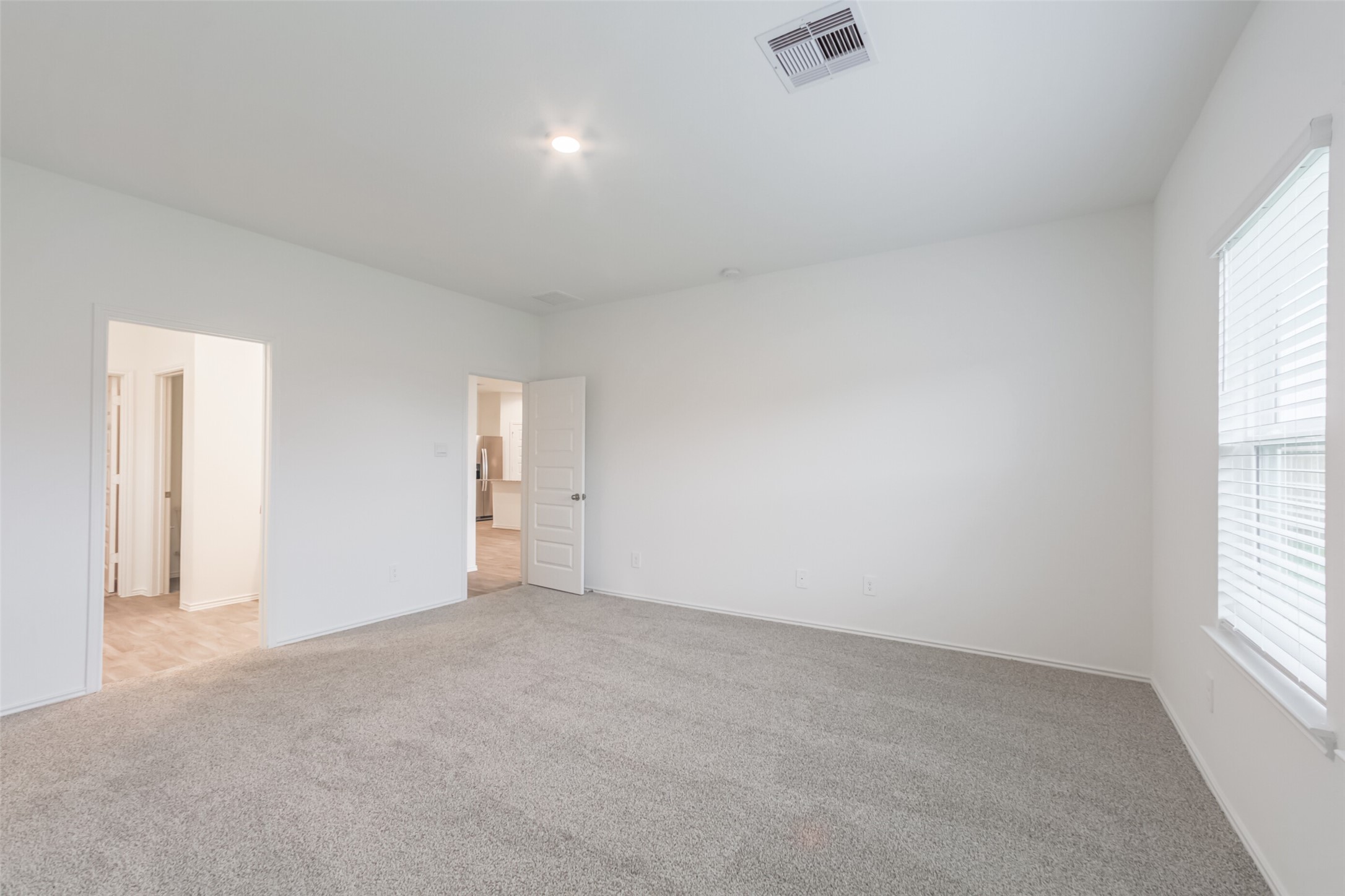 2209 Laurel Bloom Ln Property Photo 11