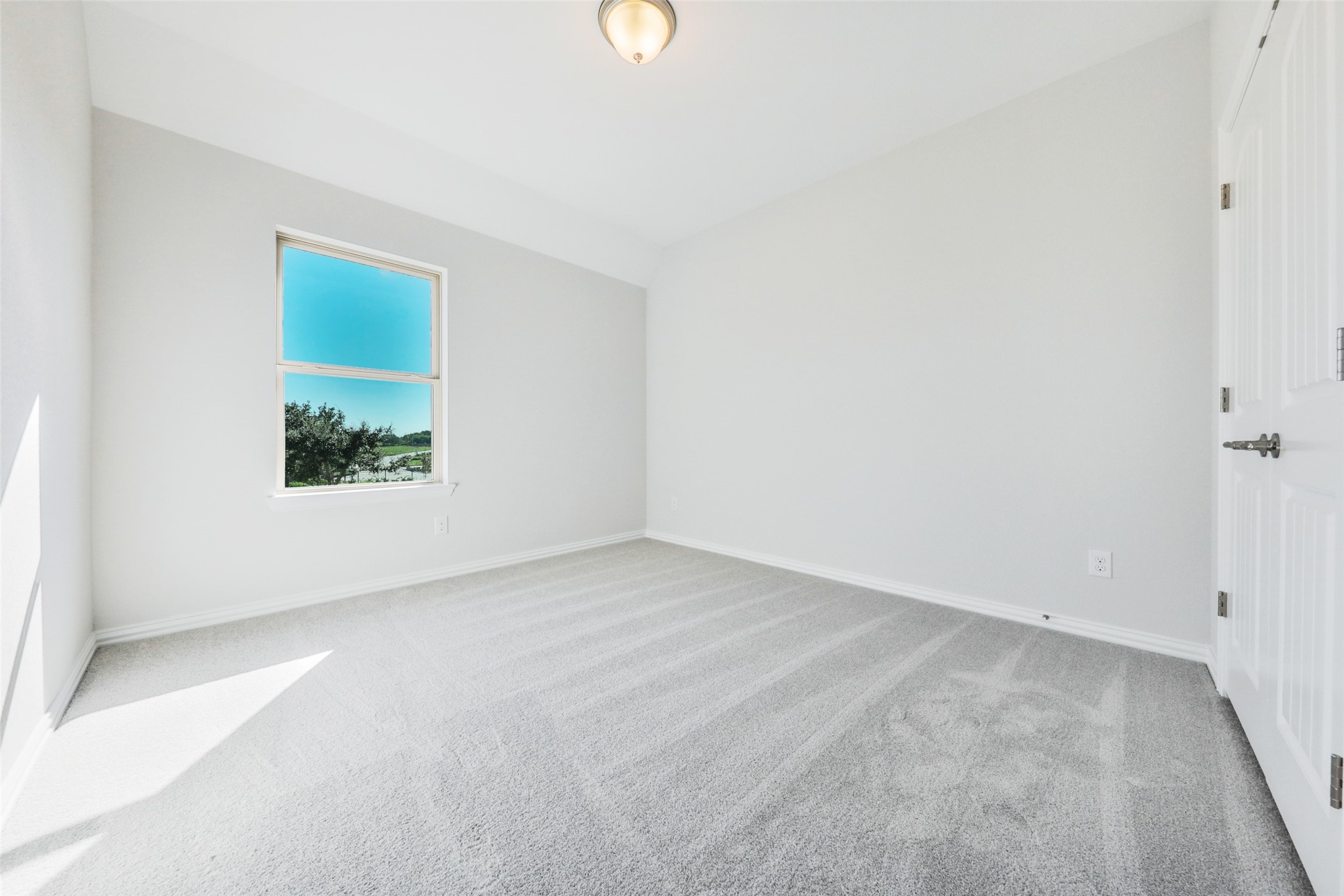 2014 Pearl Street Property Photo 6