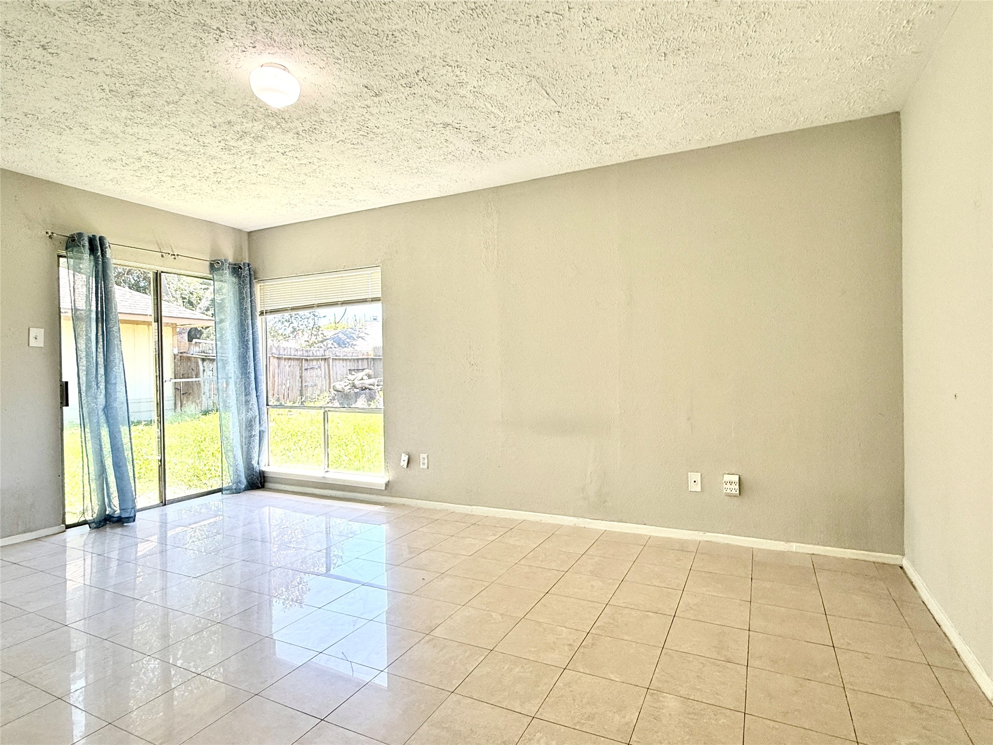 12215 Westlock Drive Property Photo 10