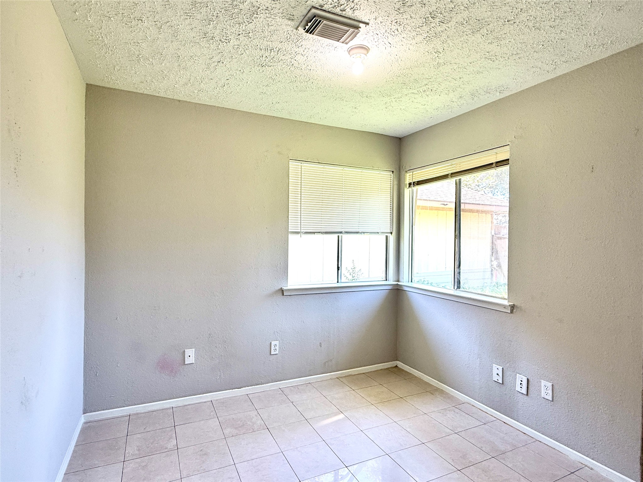 12215 Westlock Drive Property Photo 13