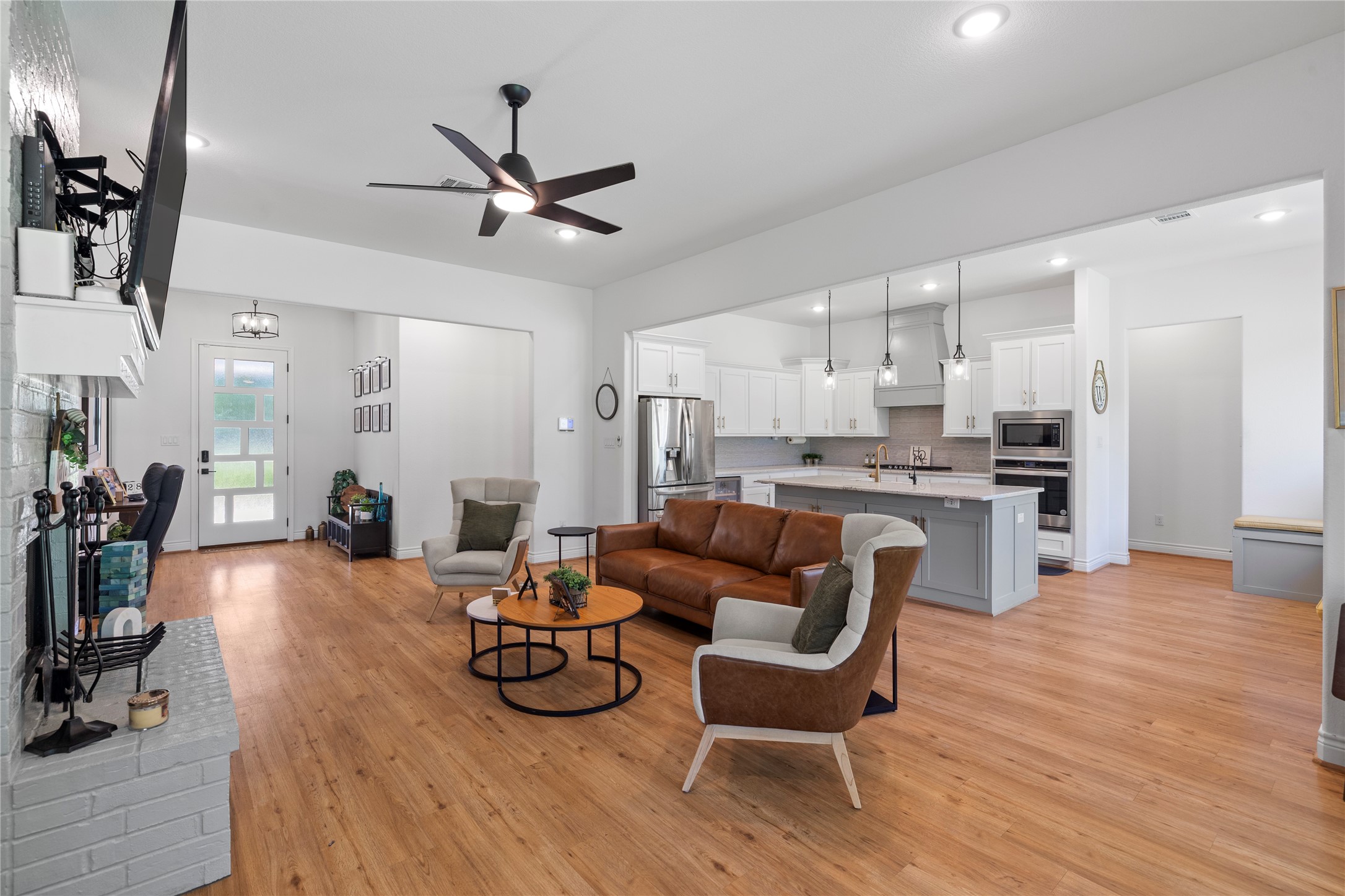 23148 Madeira Court Property Photo 12