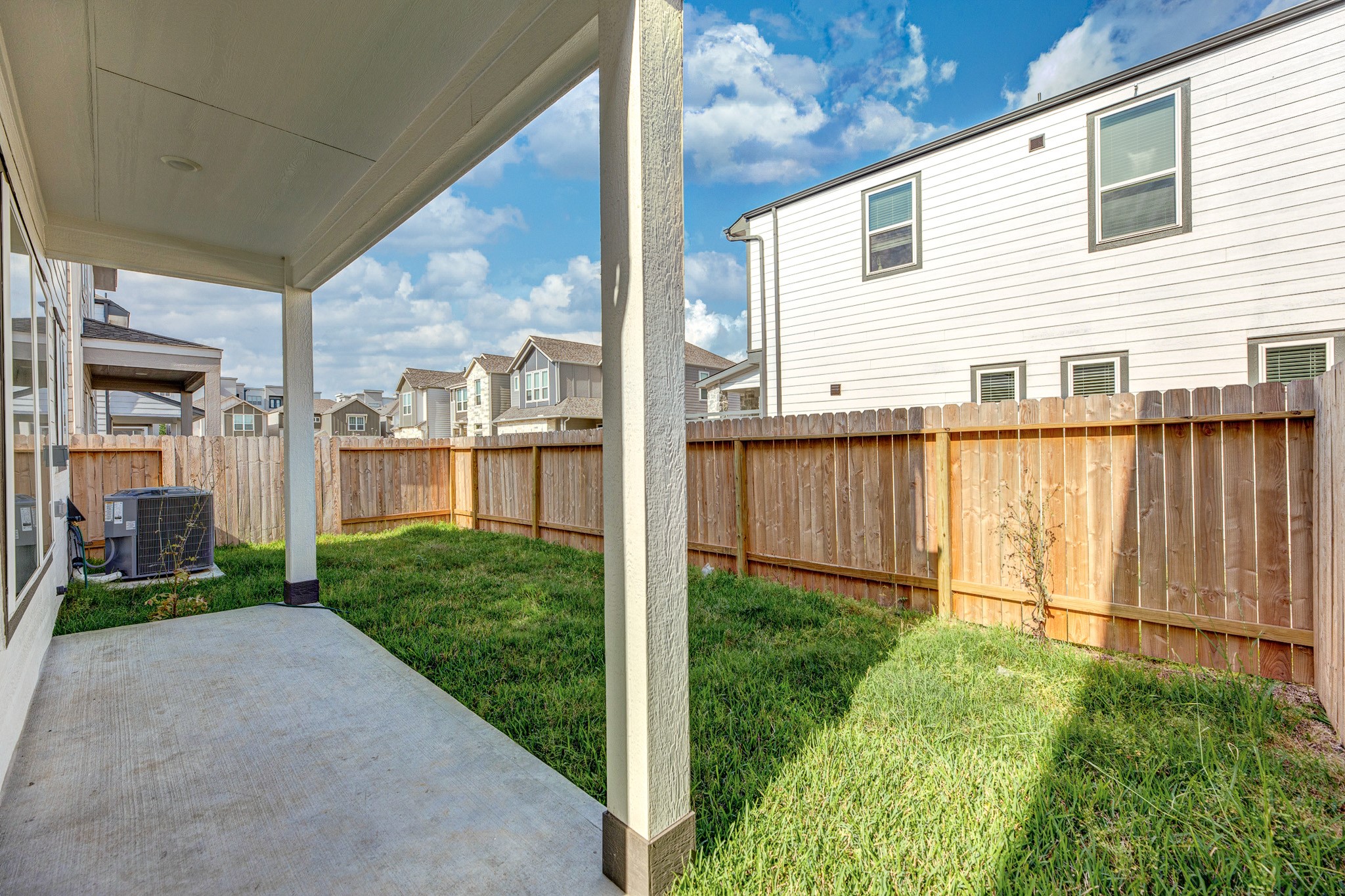 3011 Valley Peak Drive Property Photo 29