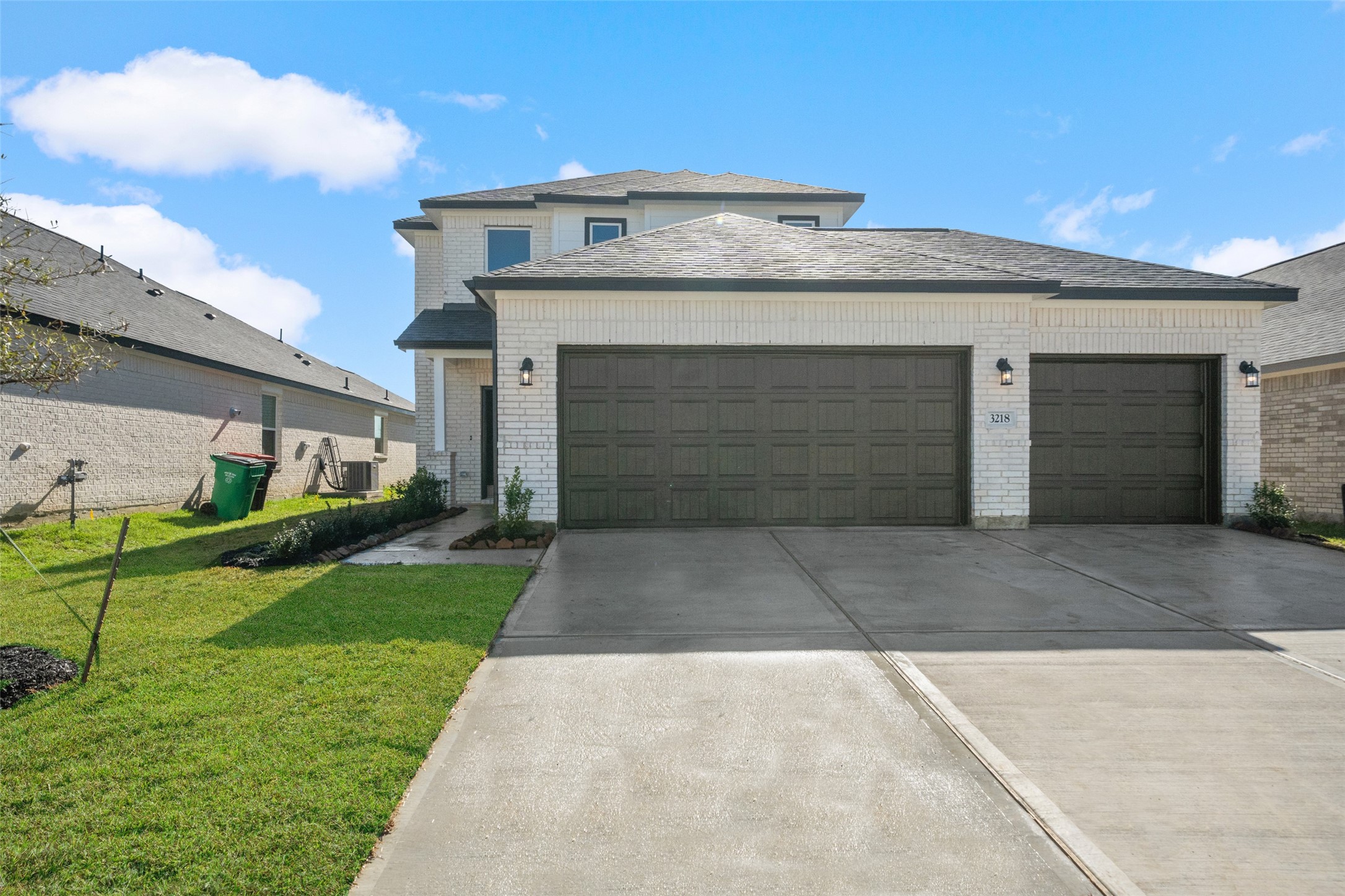 2126 Rosillo Brook Drive Property Photo 1